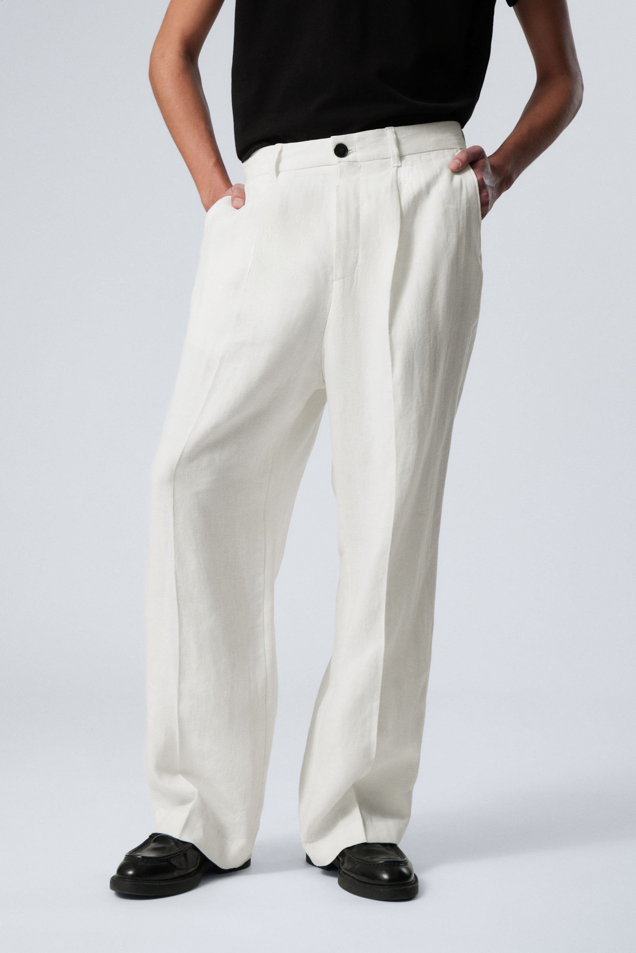 White - Uno Loose Linen Suit Trouser - 1