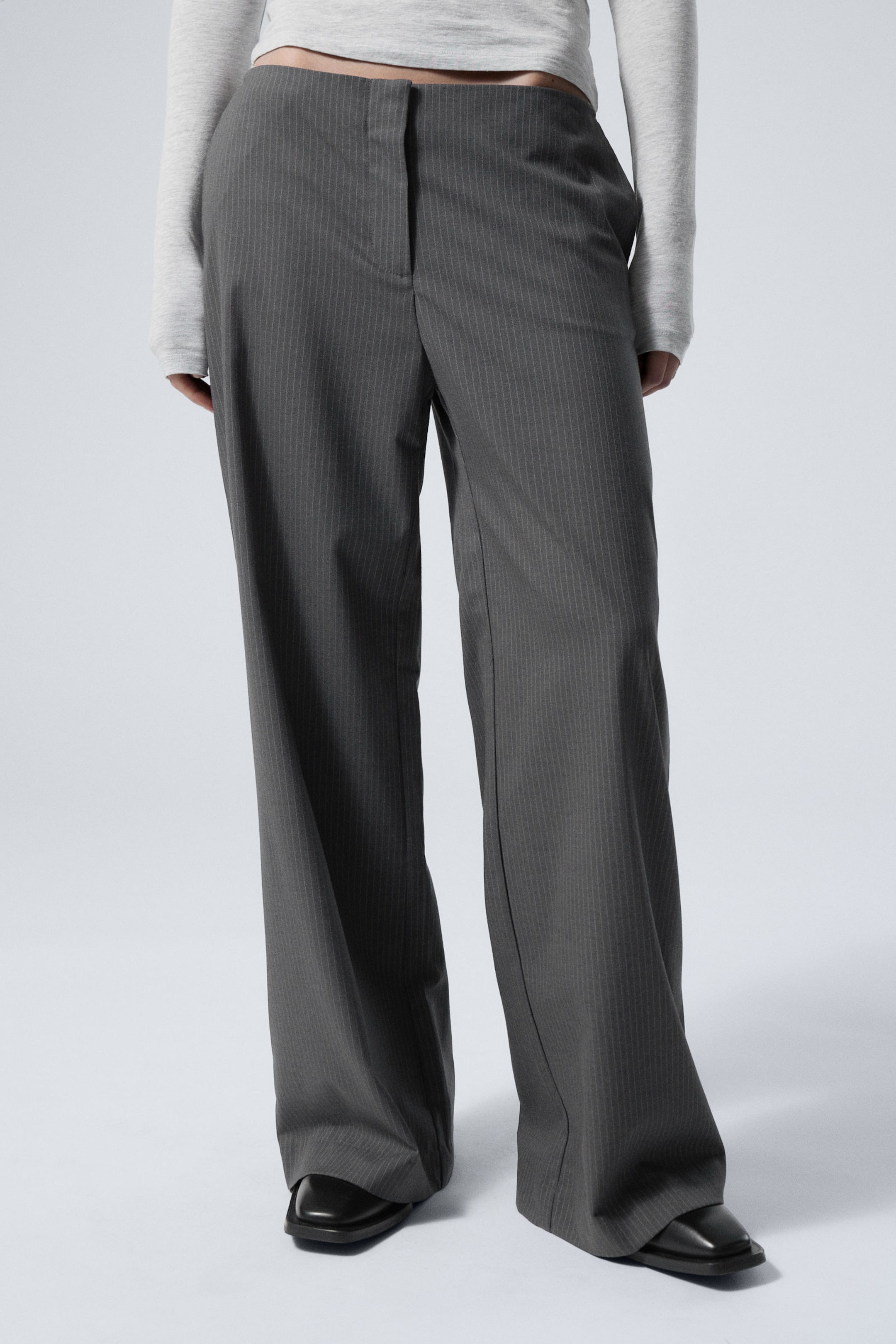 2024 お歳暮【公式】 - 人気ブランド cut-off waistband Grey Dark Striped - trousers suiting パンツ