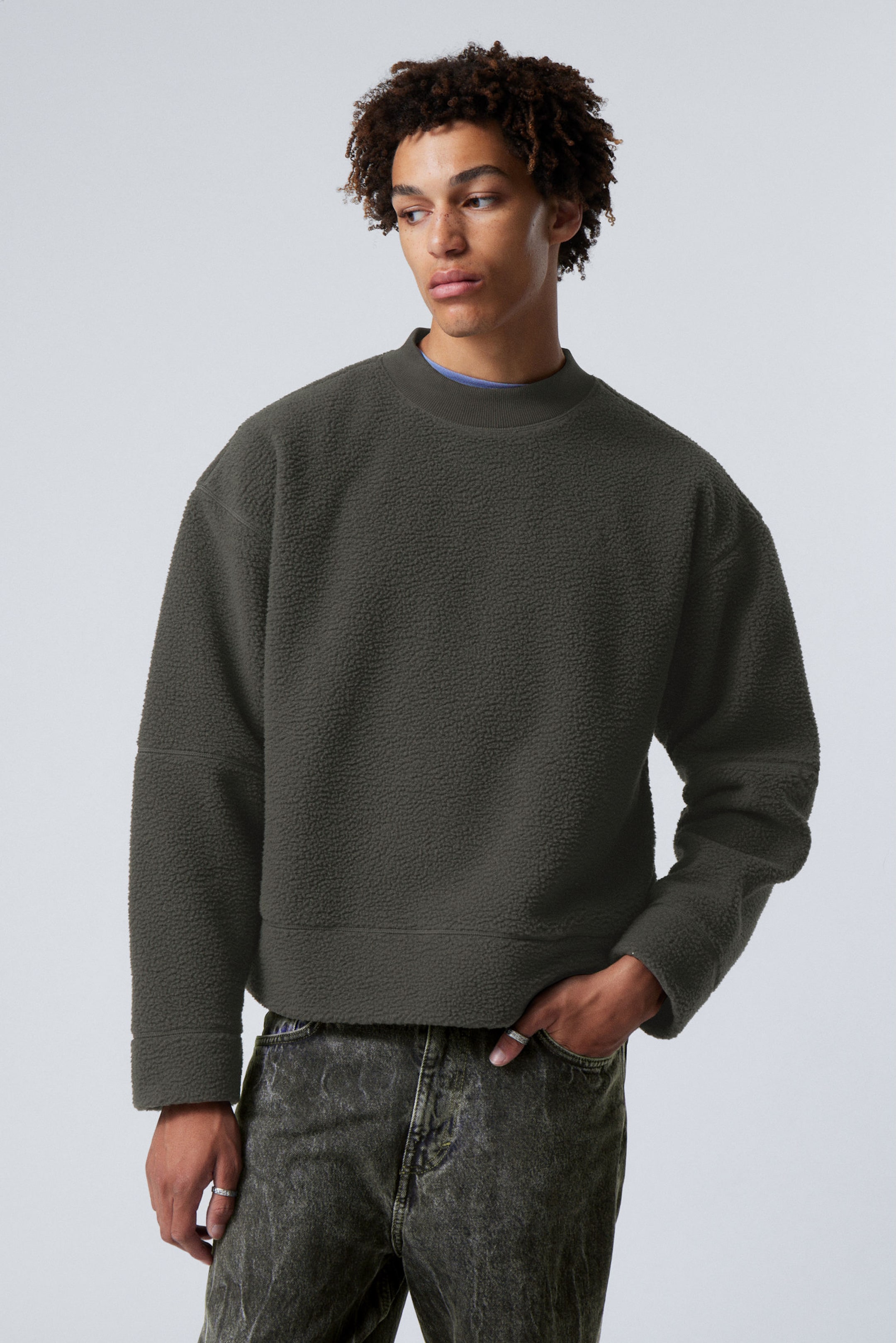 Grey fleece sweatshirt online