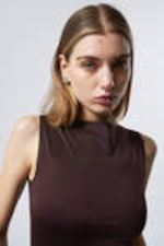 Dark Plum - Annie Sleeveless Boat-Neck Top - 1