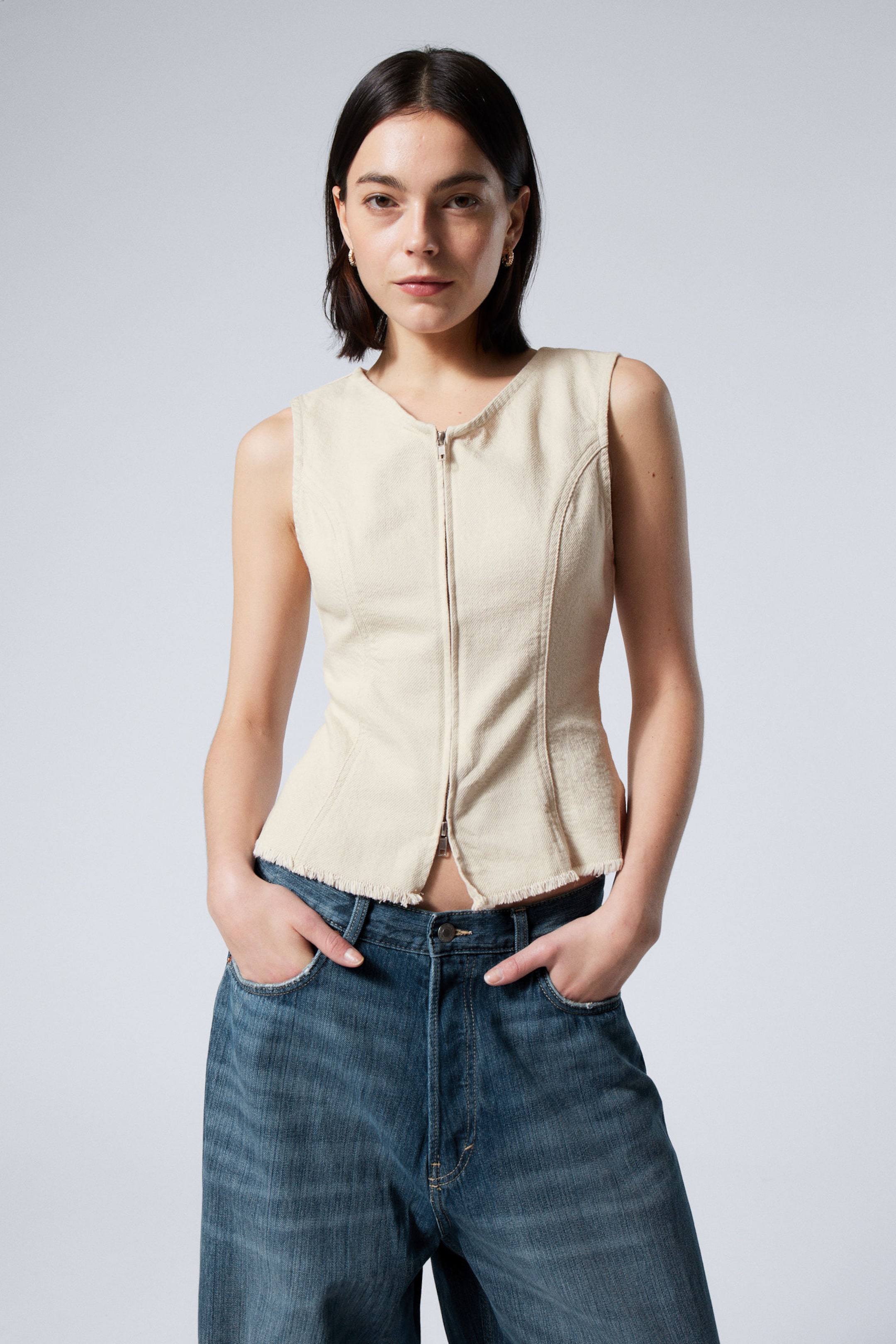 sleeveless crinkle top - Dark Grey | Weekday WW