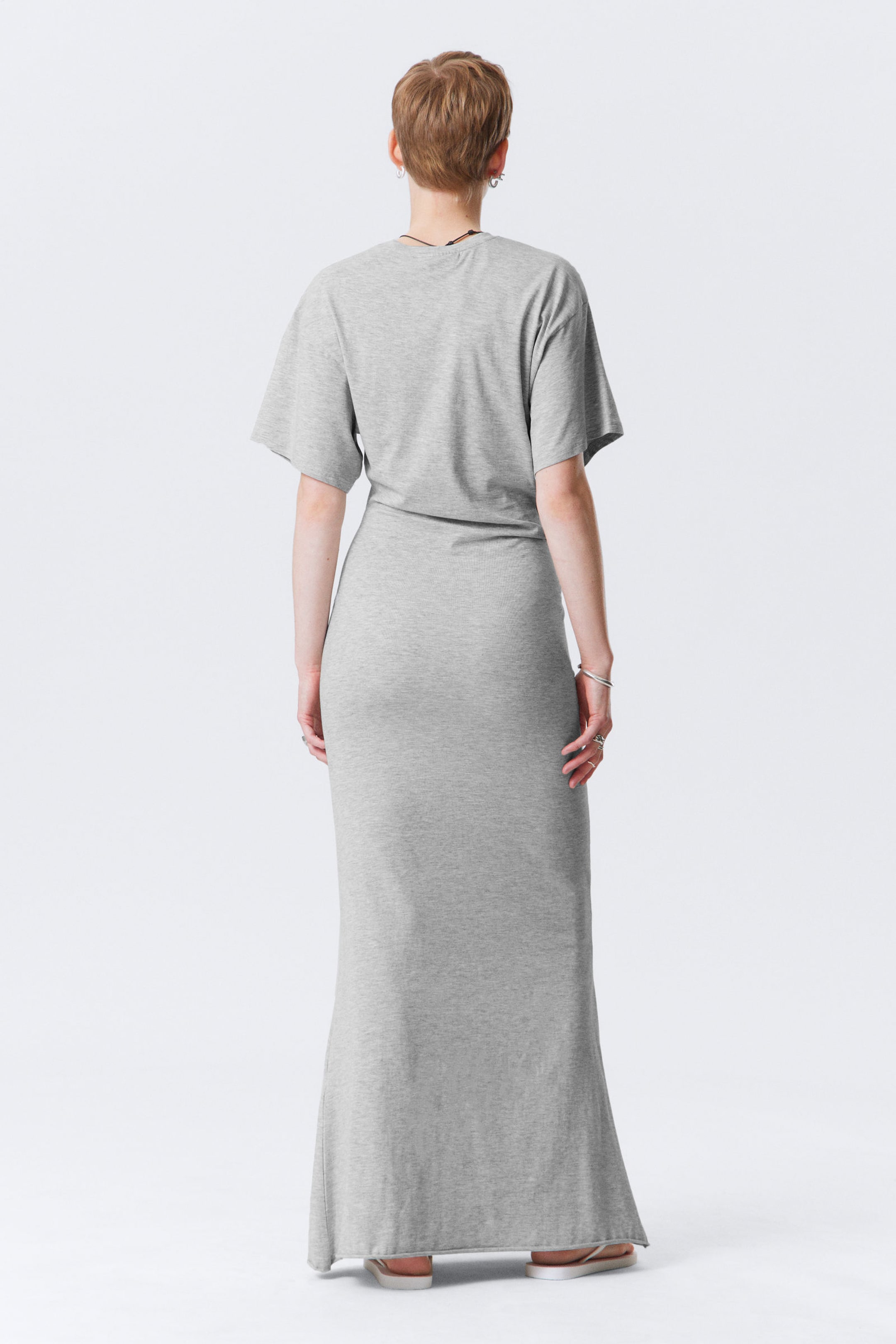 Hellgrau meliert - Kurzärmeliges Maxikleid mit Raffung - 3