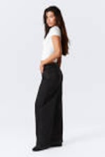 Tuned Black - Oblique Low Waist Loose Barrel Leg Jeans - 2