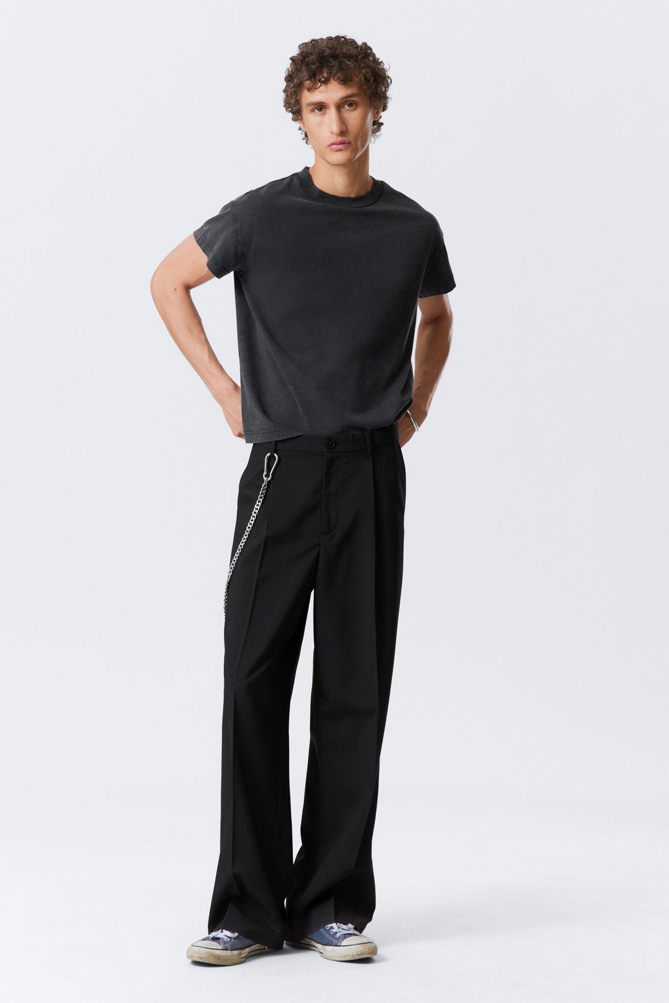 astro loose baggy corduroy trousers - Washed Black | Weekday EU