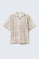 Distressed Checked Beige - Relaxed Graphic Short-Sleeved Resort Shirt - 4