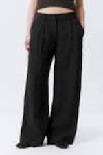 Black - Low Rise Wide Leg Crinkled Trousers - 1