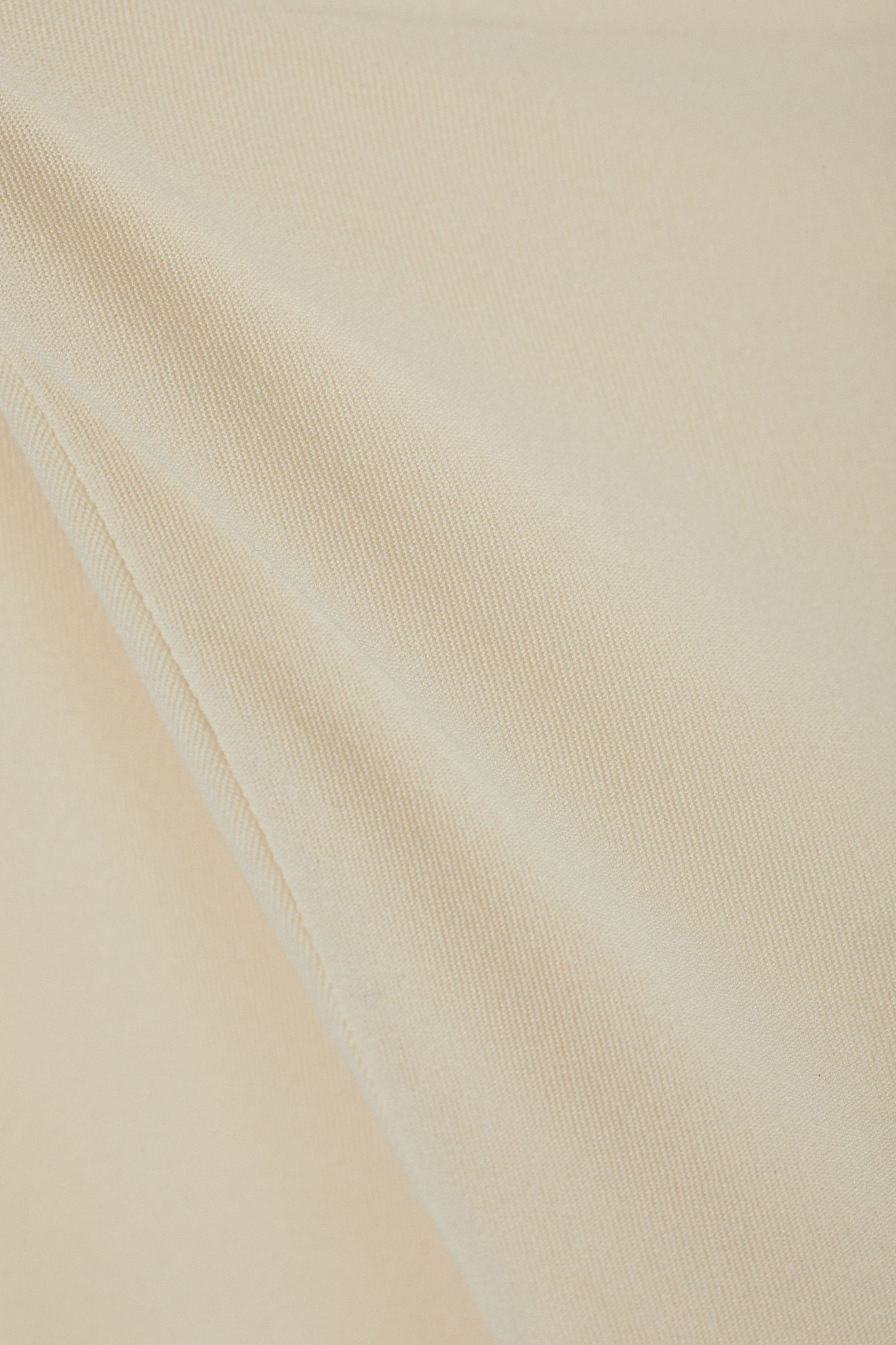 Hellbeige - Semitransparentes Langarmtop mit U-Boot-Ausschnitt - 1