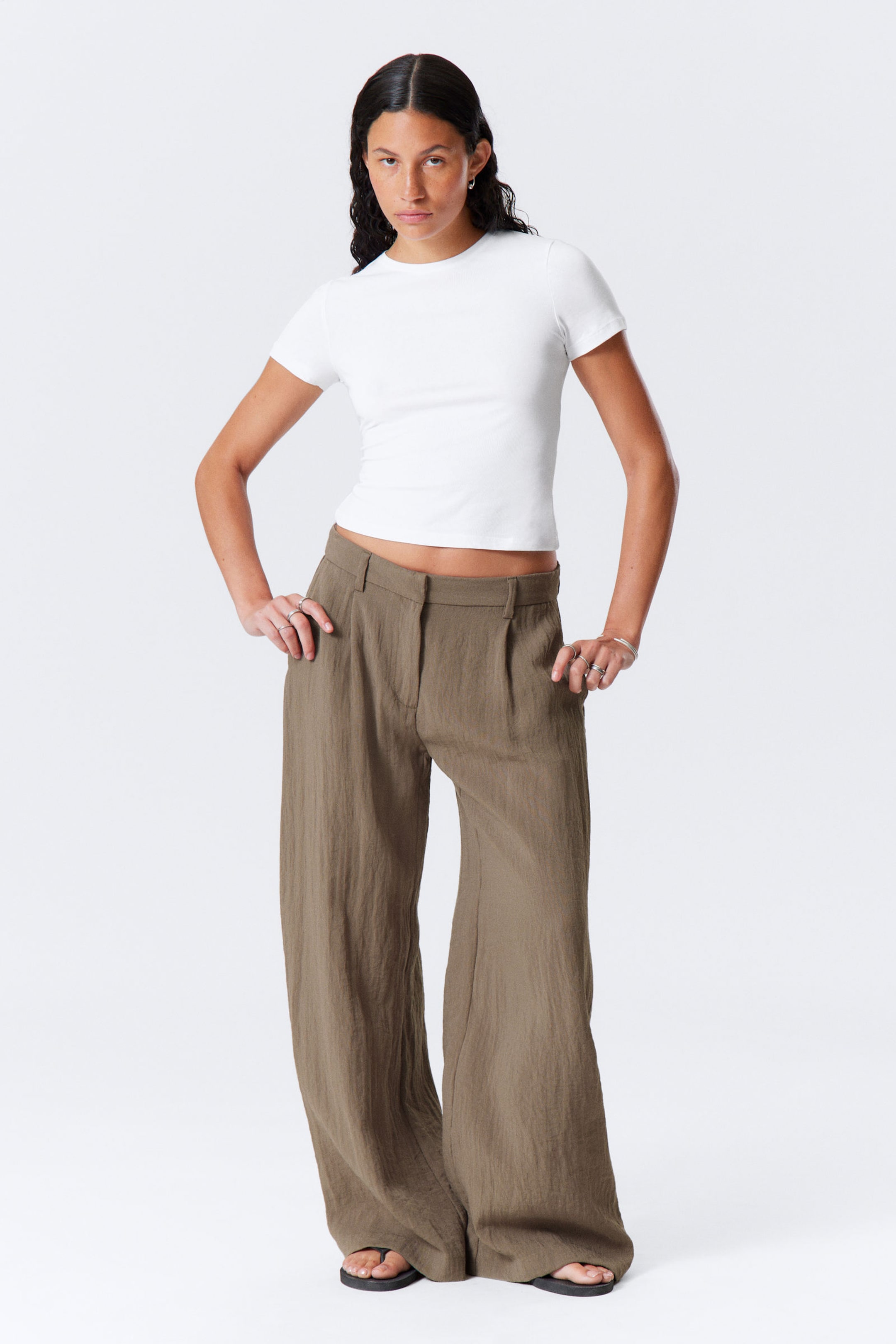 #FFFFFF - Slim Fitted T-shirt - 2