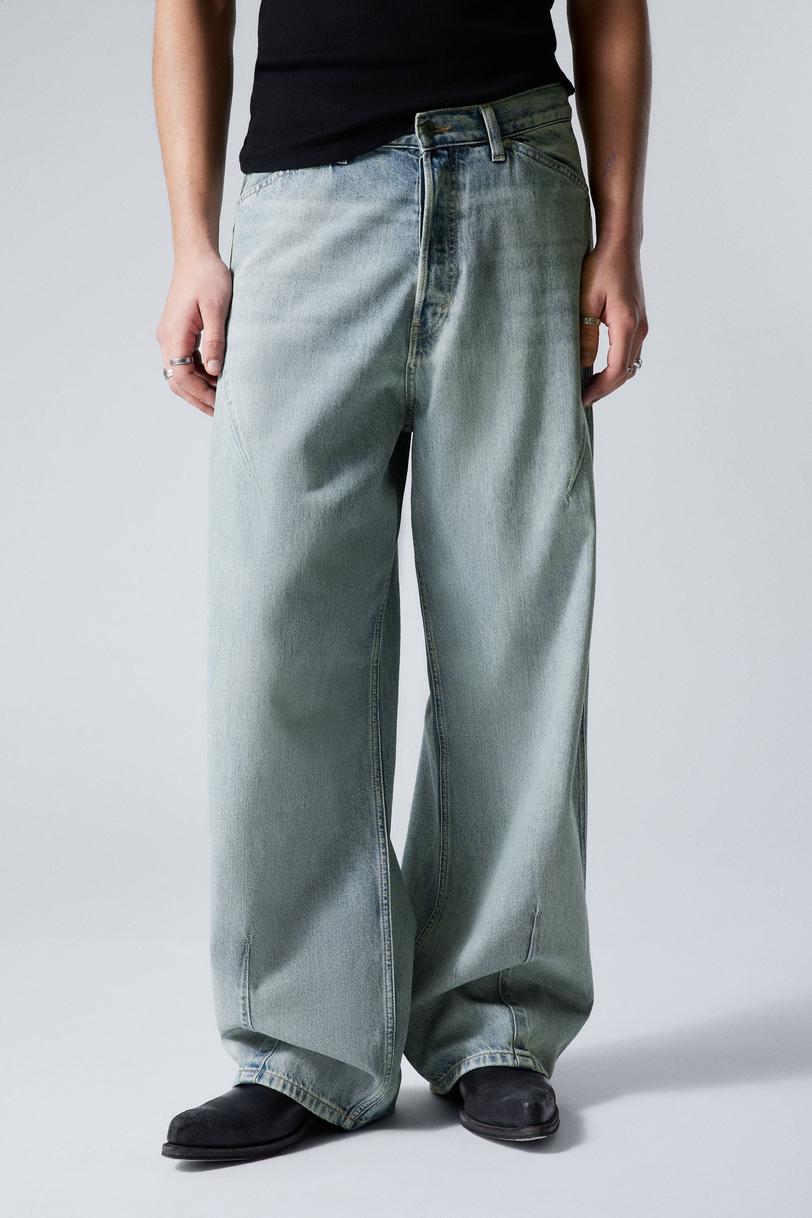 astro loose baggy shape jeans - Brick Blue - Light Blue astro loose baggy shape jeans - Brick Blue - Light Blue