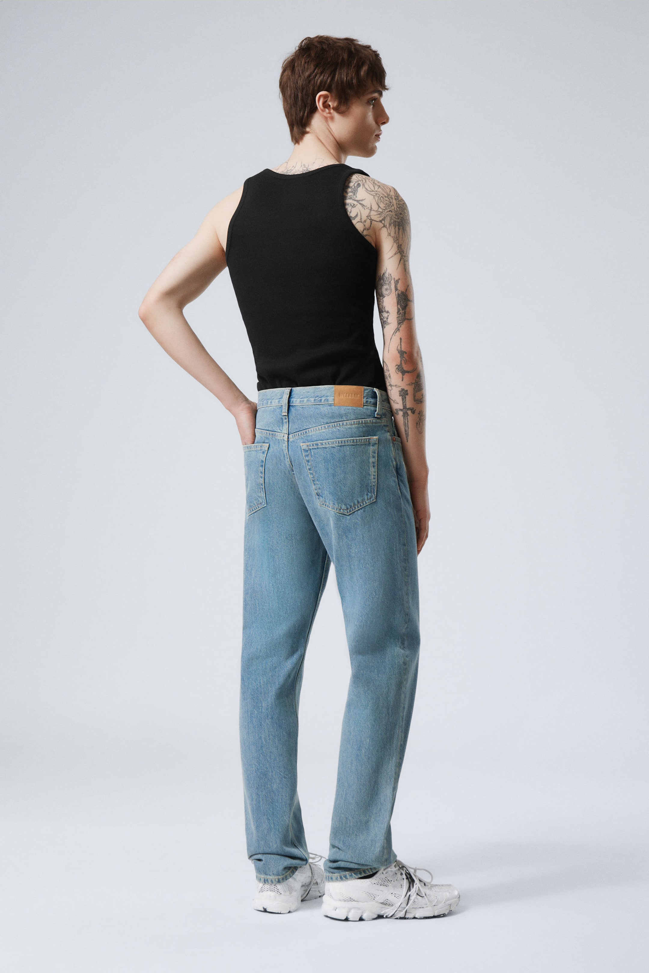 2000 Blue - Medium Blue - Space Relaxed Straight Leg Jeans - 4