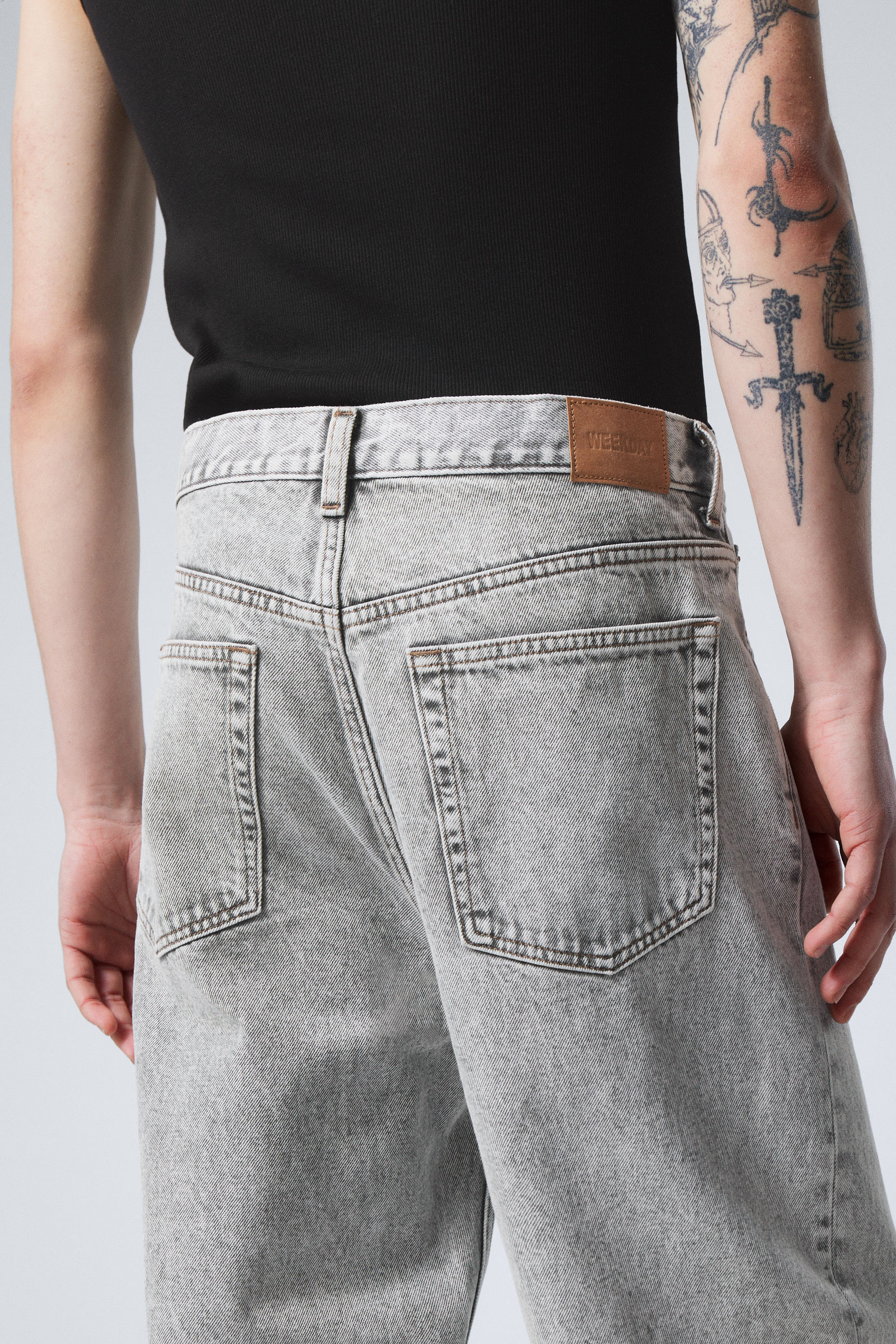 galaxy loose straight leg jeans - Monolith Grey - Light Grey