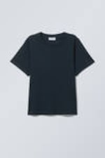 Dark Blue - Essence Standard T-shirt - 0