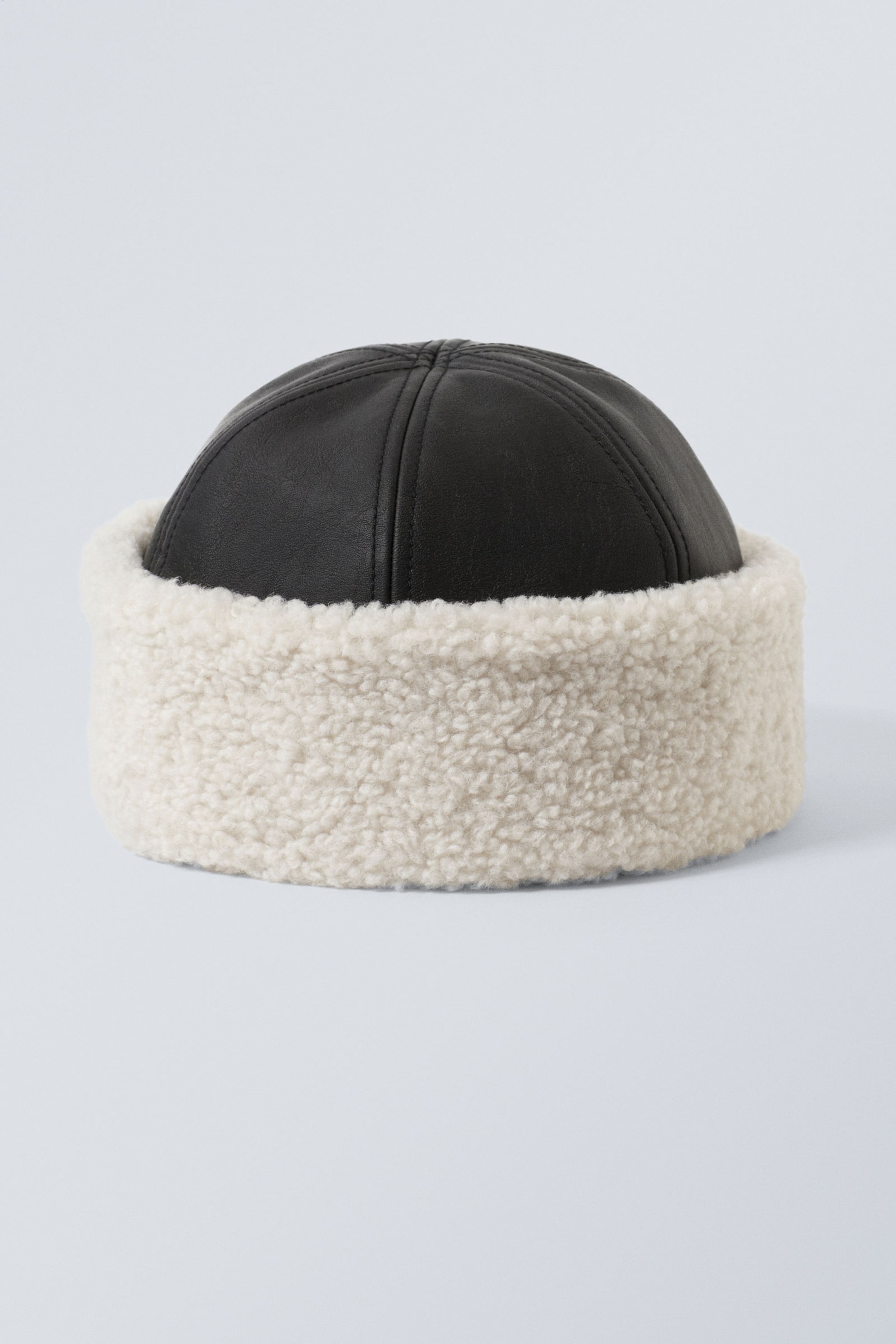 Black - Faux Fur Hat - 2