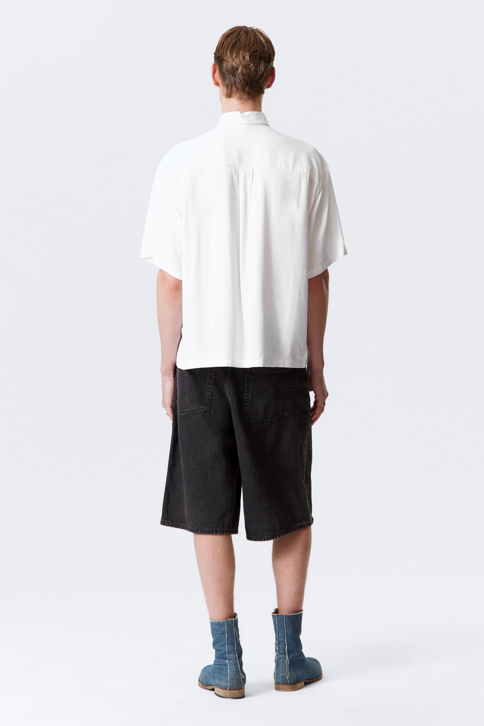 oversized draped boxy short-sleeved shirt - White | Weekday WW
