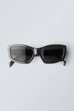 Black - Rectangular Semi-wide Sunglasses - 0