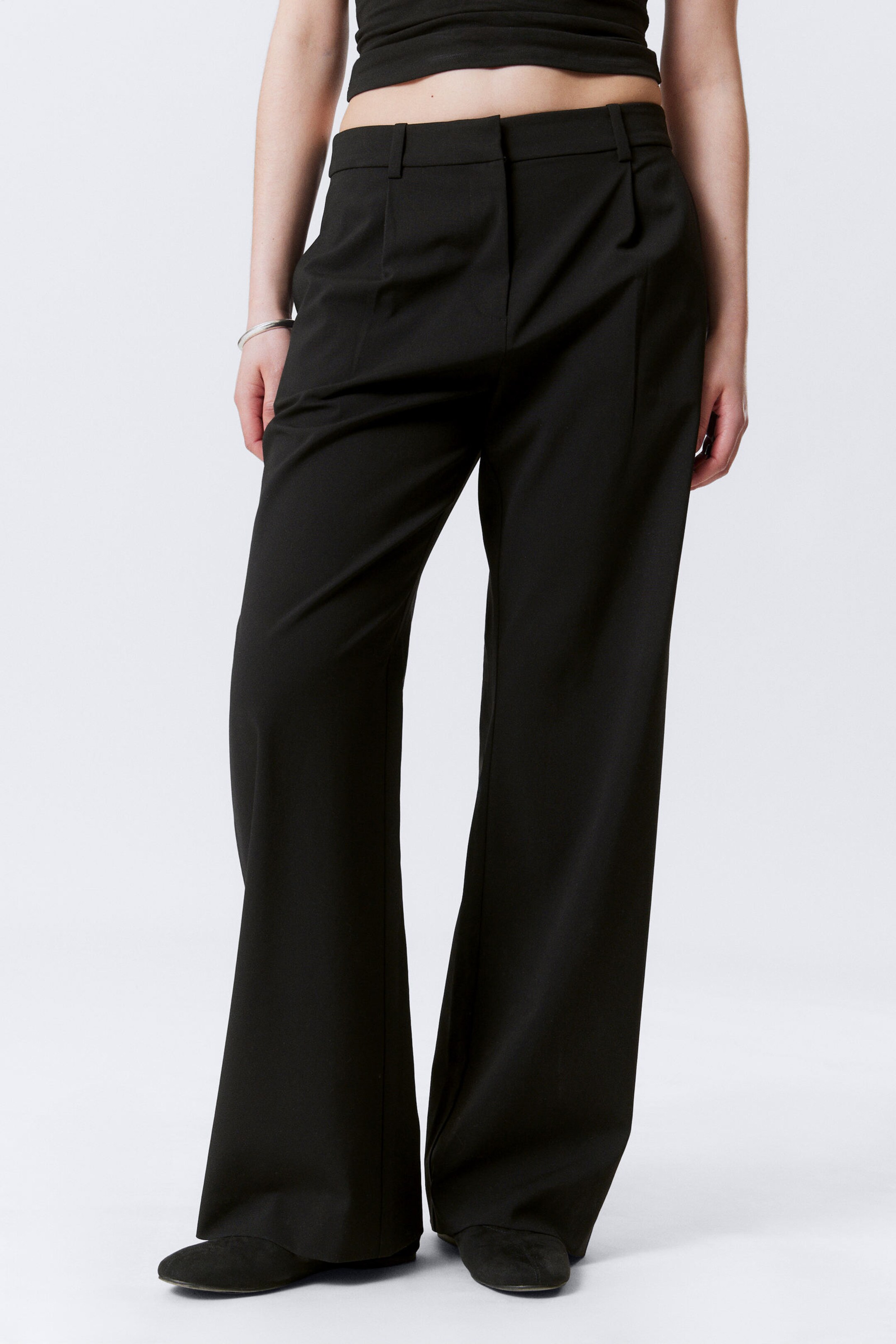 low waist wide suiting trousers - Black | Weekday EU