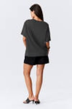 Mörkgrå - Mjuk oversized T-shirt med kort ärm - 2