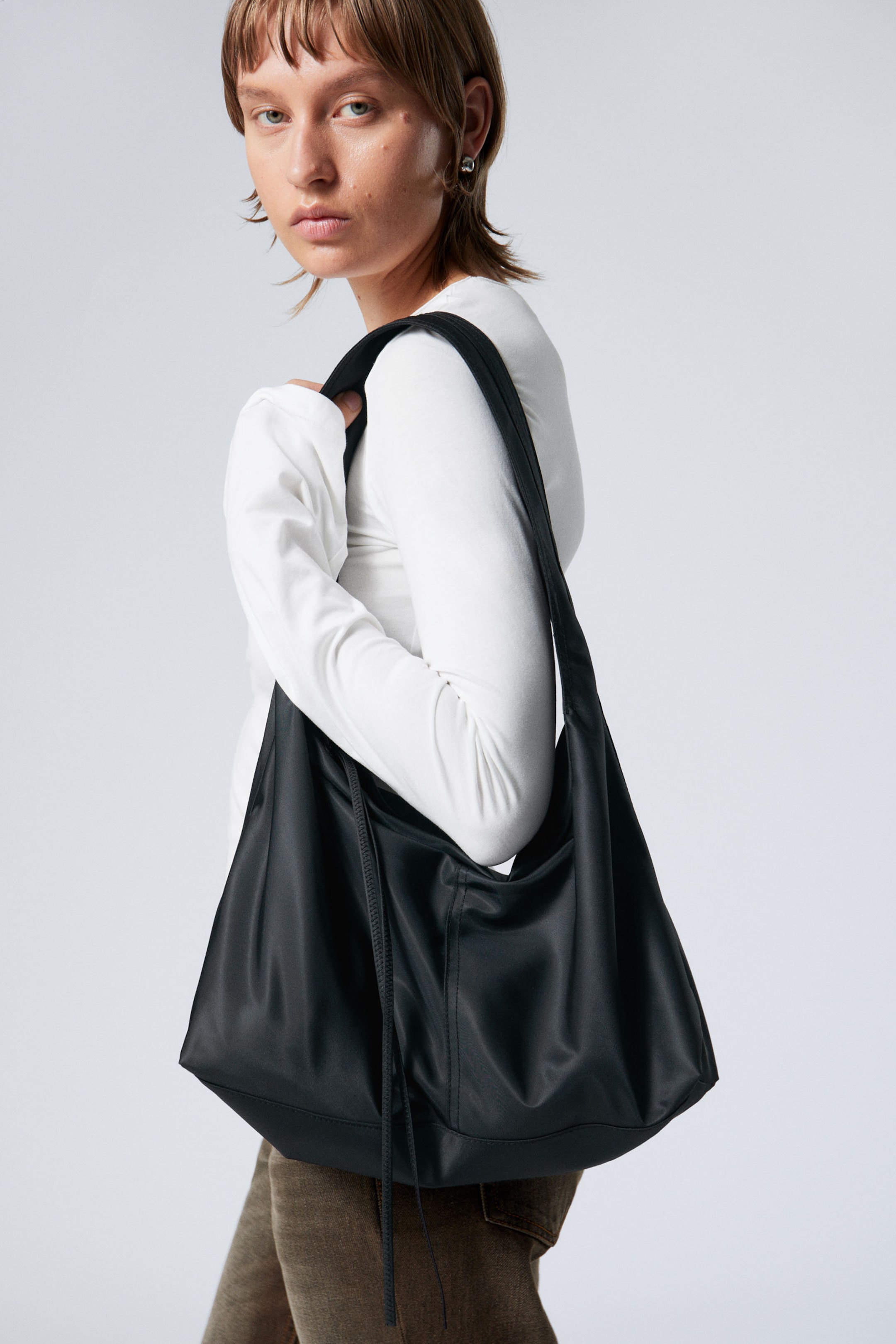 Black - Rectangular Shoulder Bag - 0