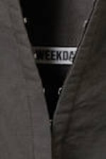 Dark Grey - Tie-Back Hook-and-Eye Halterneck Top - 5
