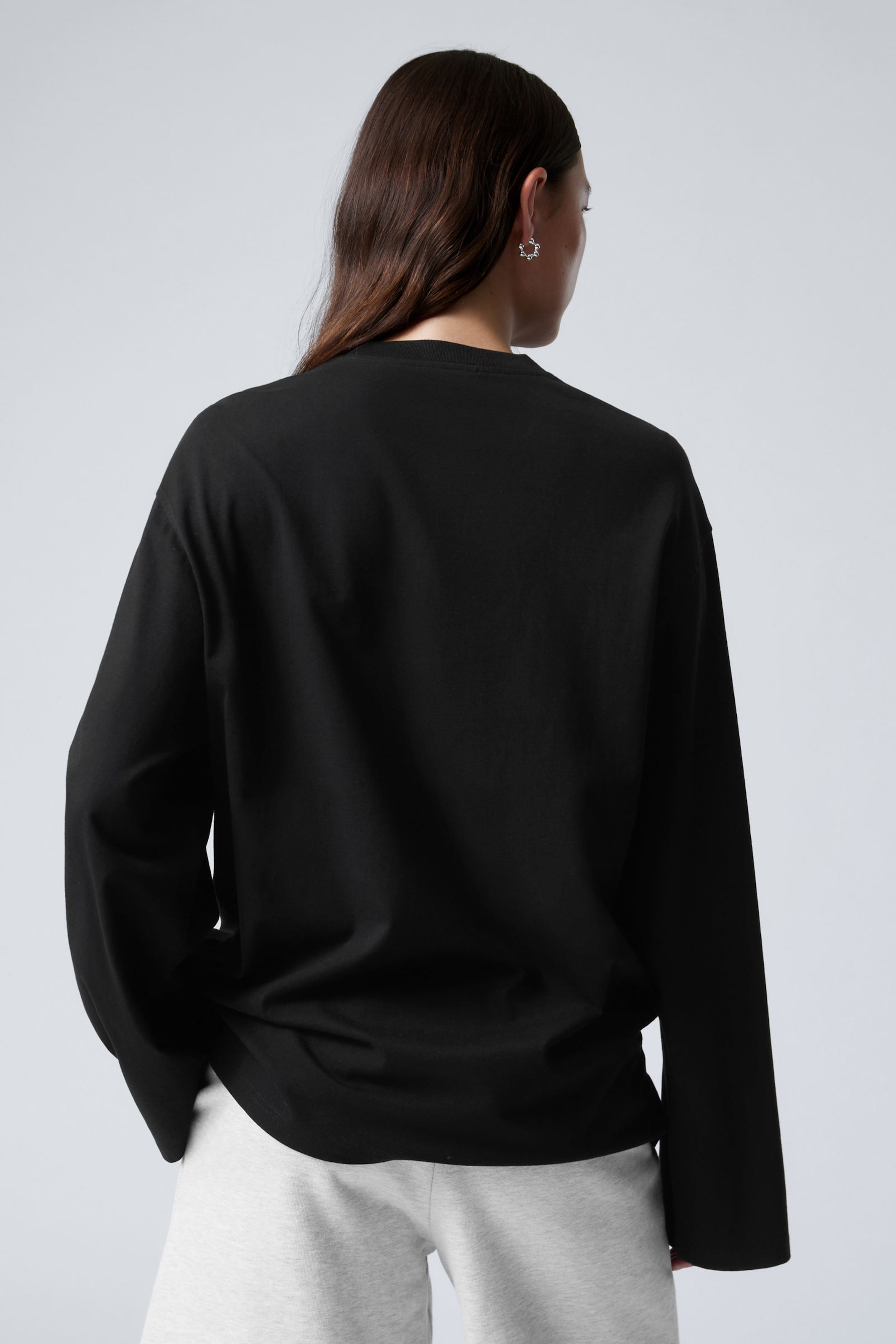 Black - Oversized Long Sleeve T-shirt - 3