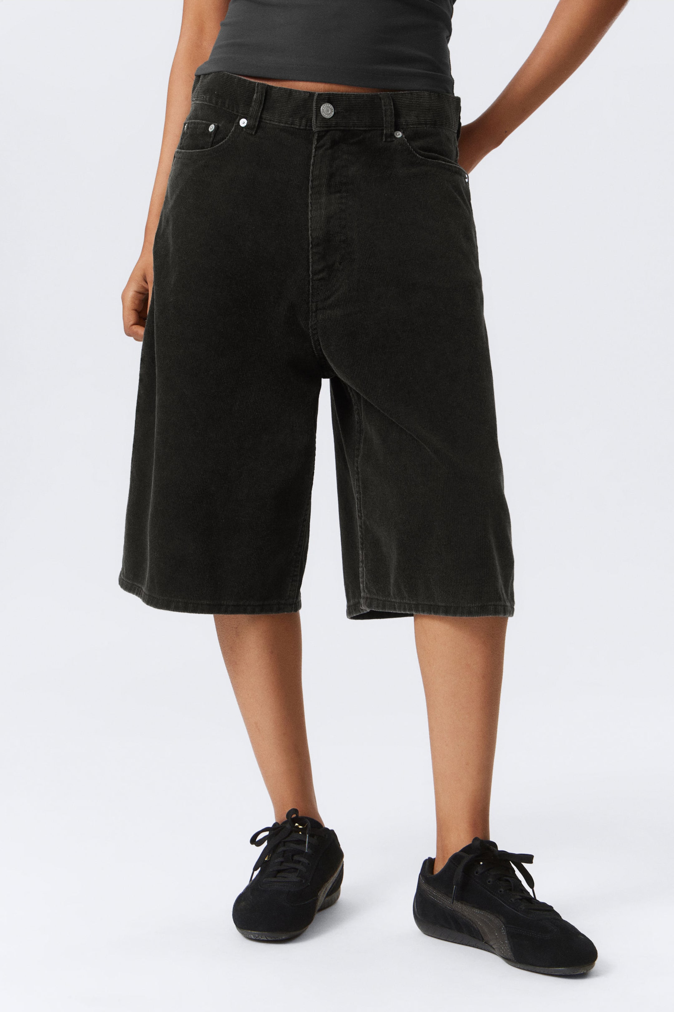 Schwarz - Astro - Lockere Baggy-Shorts aus Cord - 3