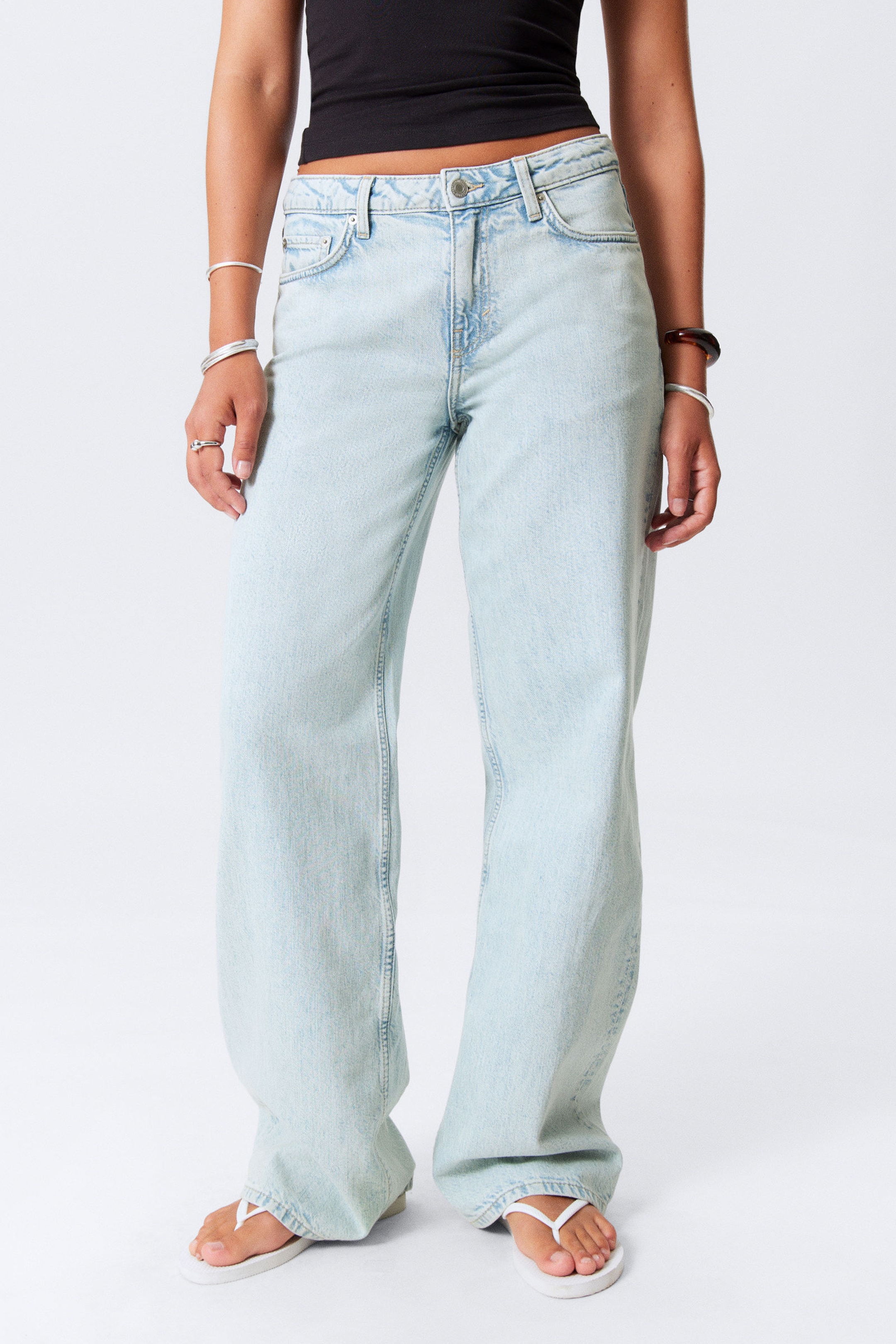 #8898AC - Ample Low Rise Loose Wide Leg Jeans - 2