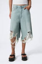 Schaumblau - Hellblau - Cosmos Loose Fit Denim Shorts - 1