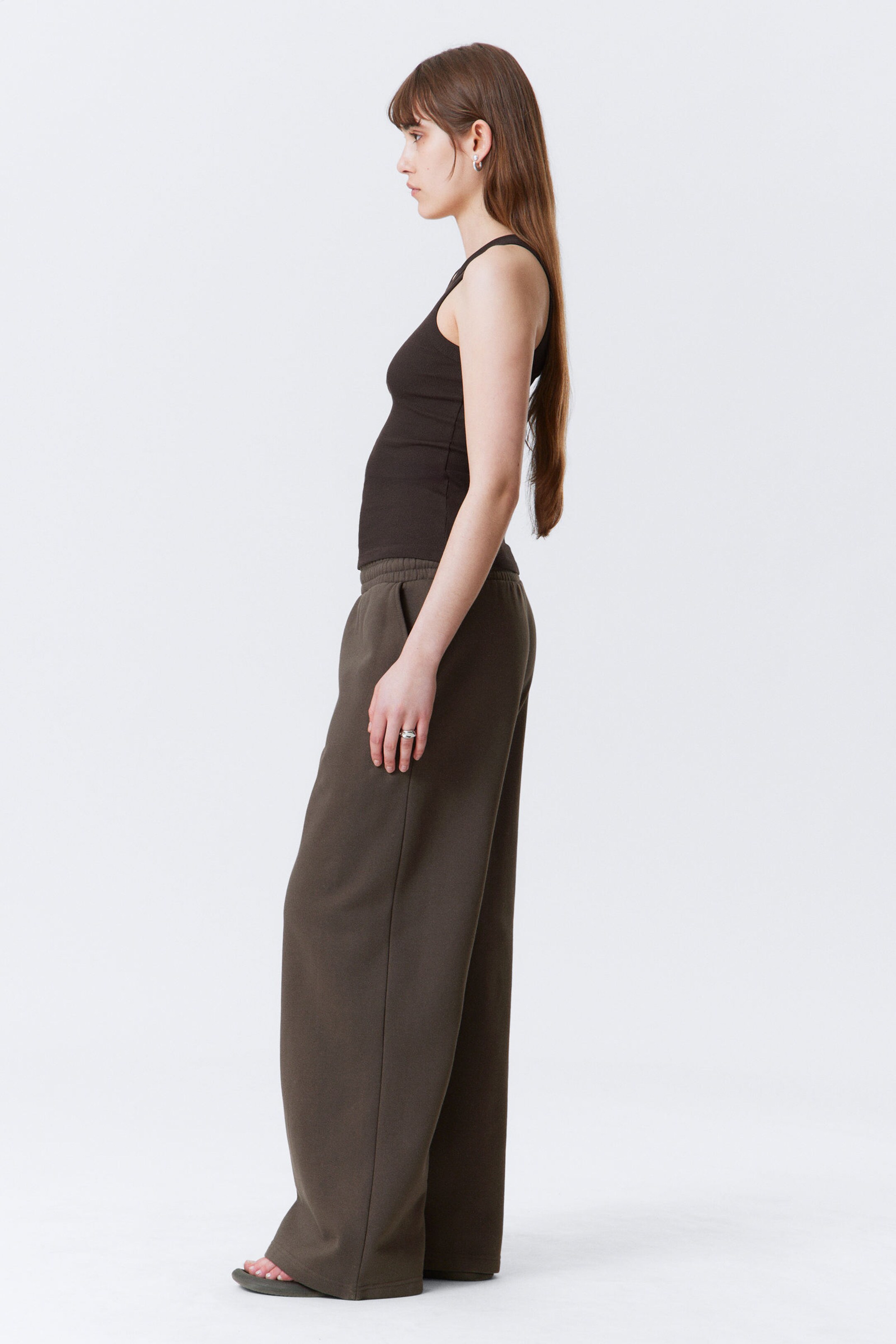 low waist wide suiting trousers - Black | Weekday EU