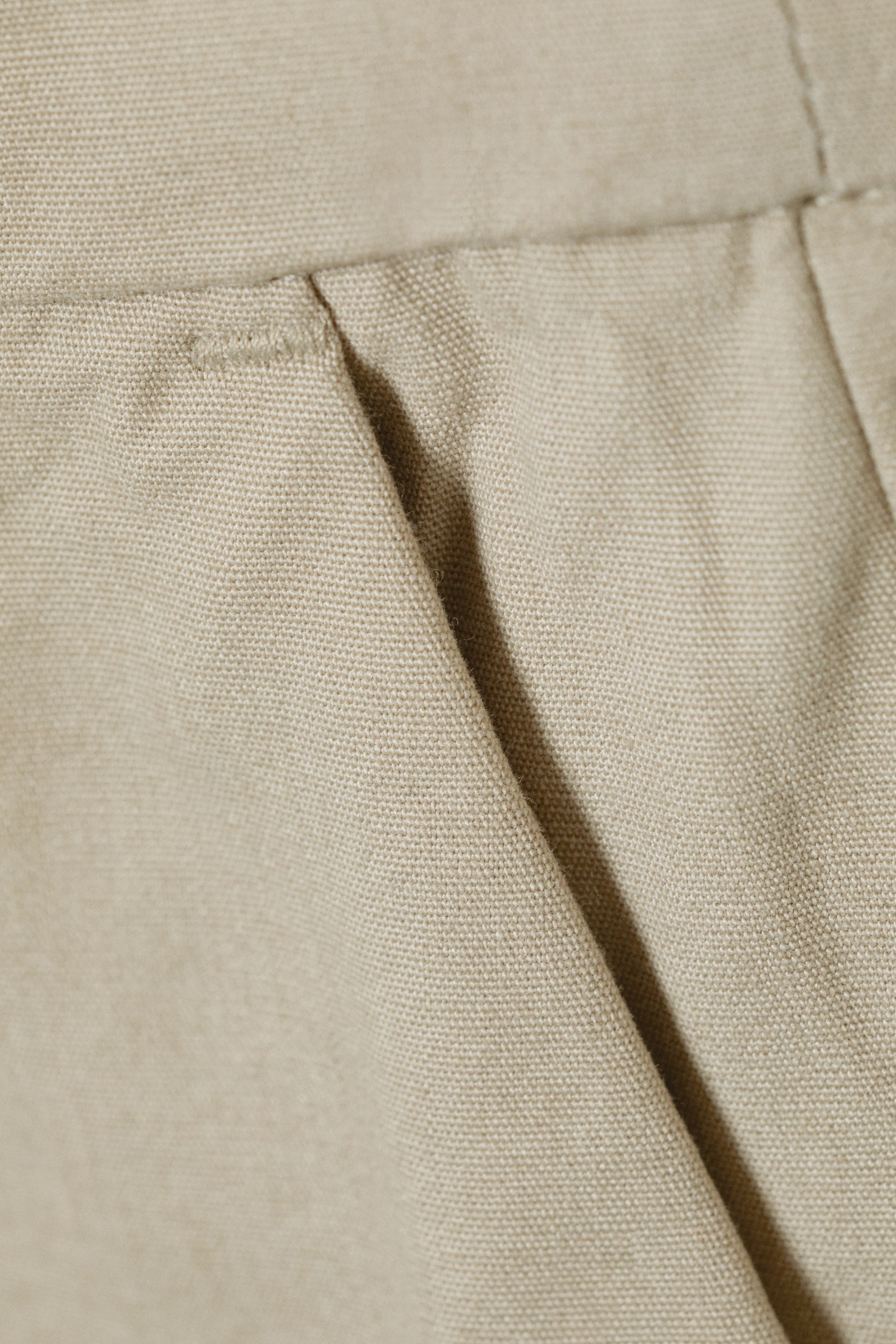 Beige - Chinoshort met knielengte - 1