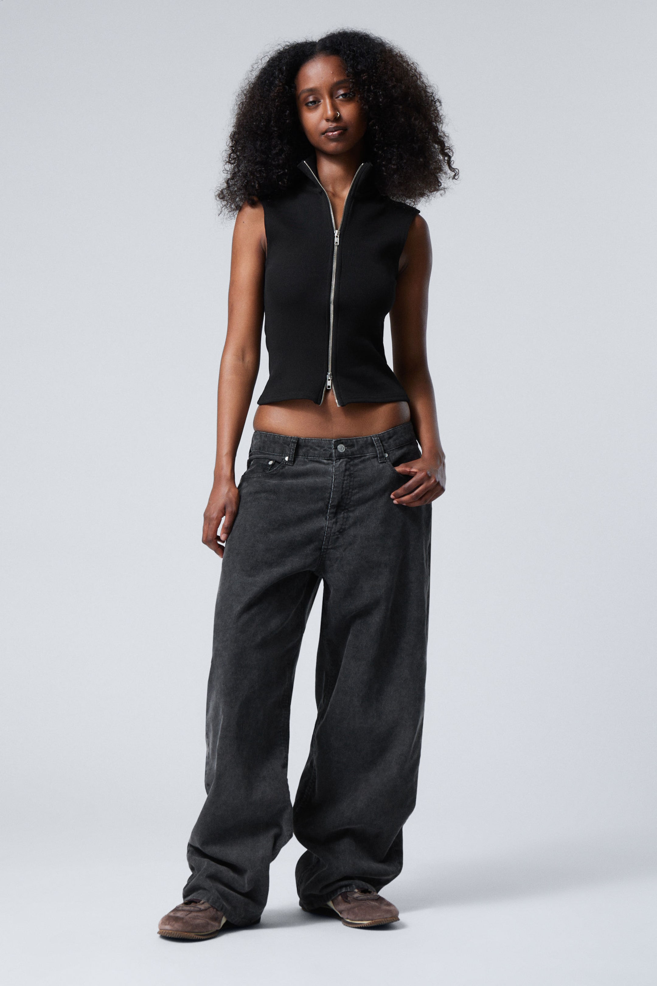 #272628 - Astro Loose Baggy Corduroy Trousers - 2