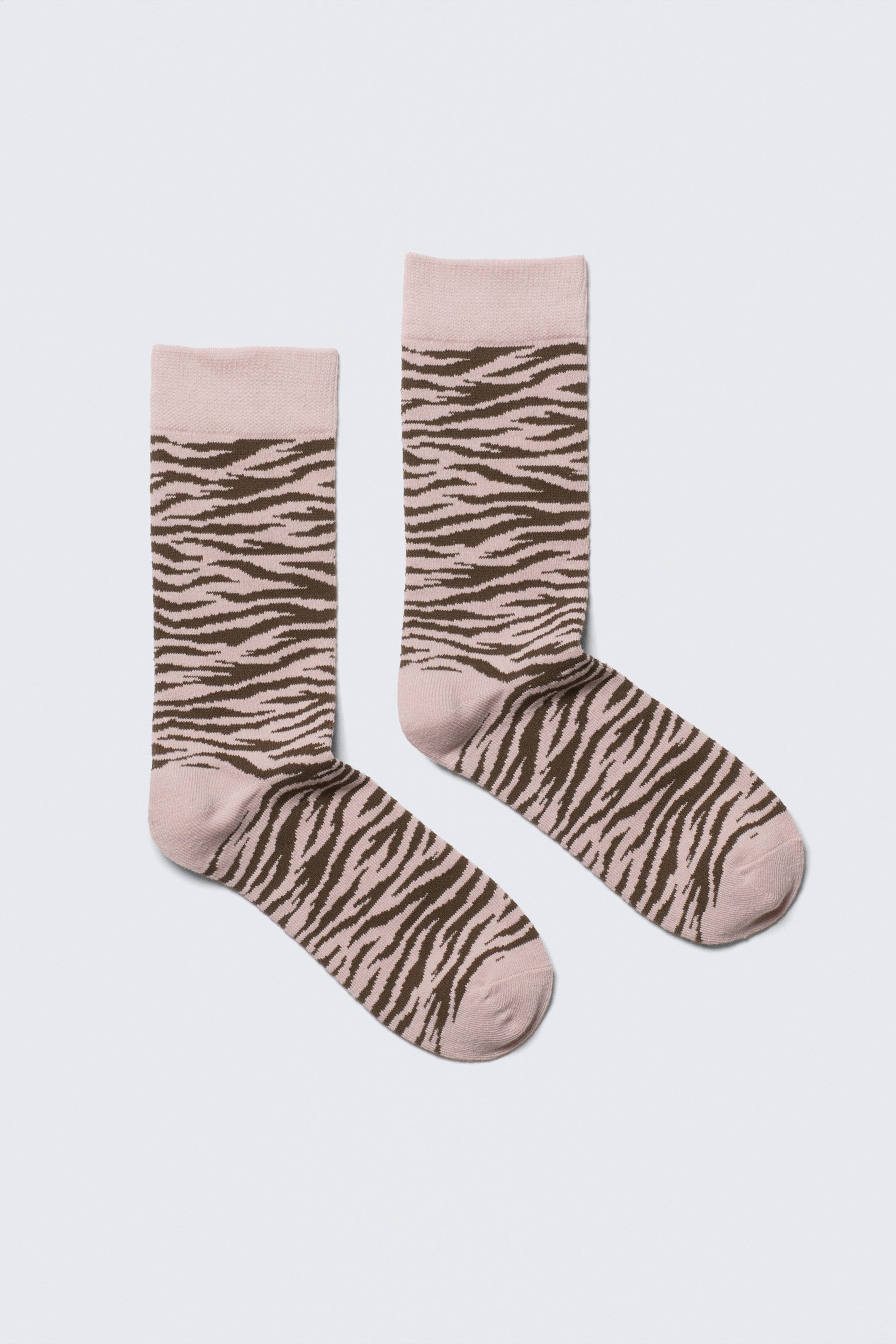 #C5B5B5 - Jaqcuard Crew Socks