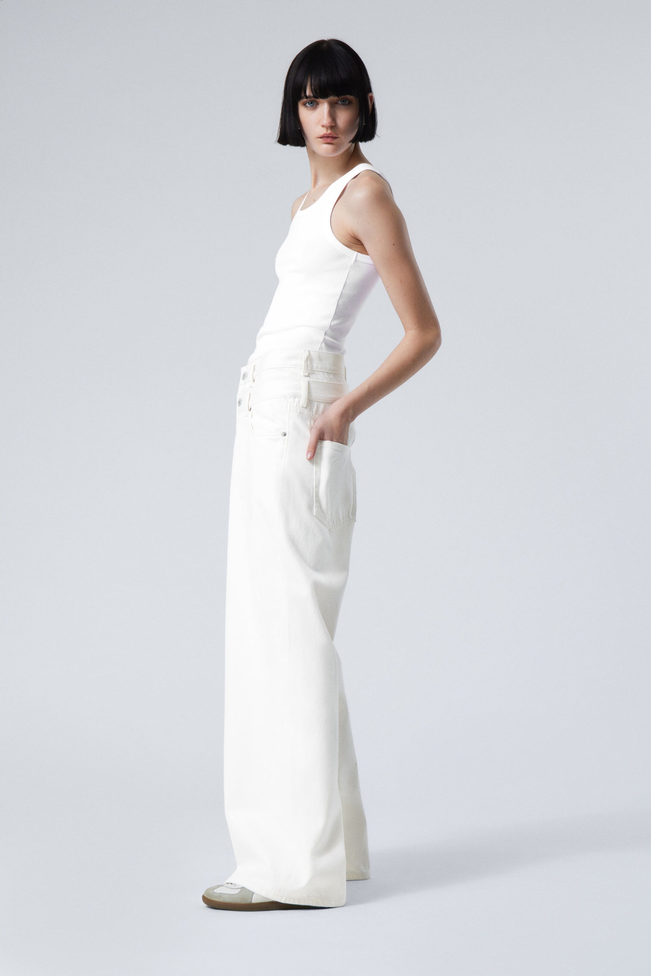dual high waisted loose wide leg jeans - White | Weekday EU