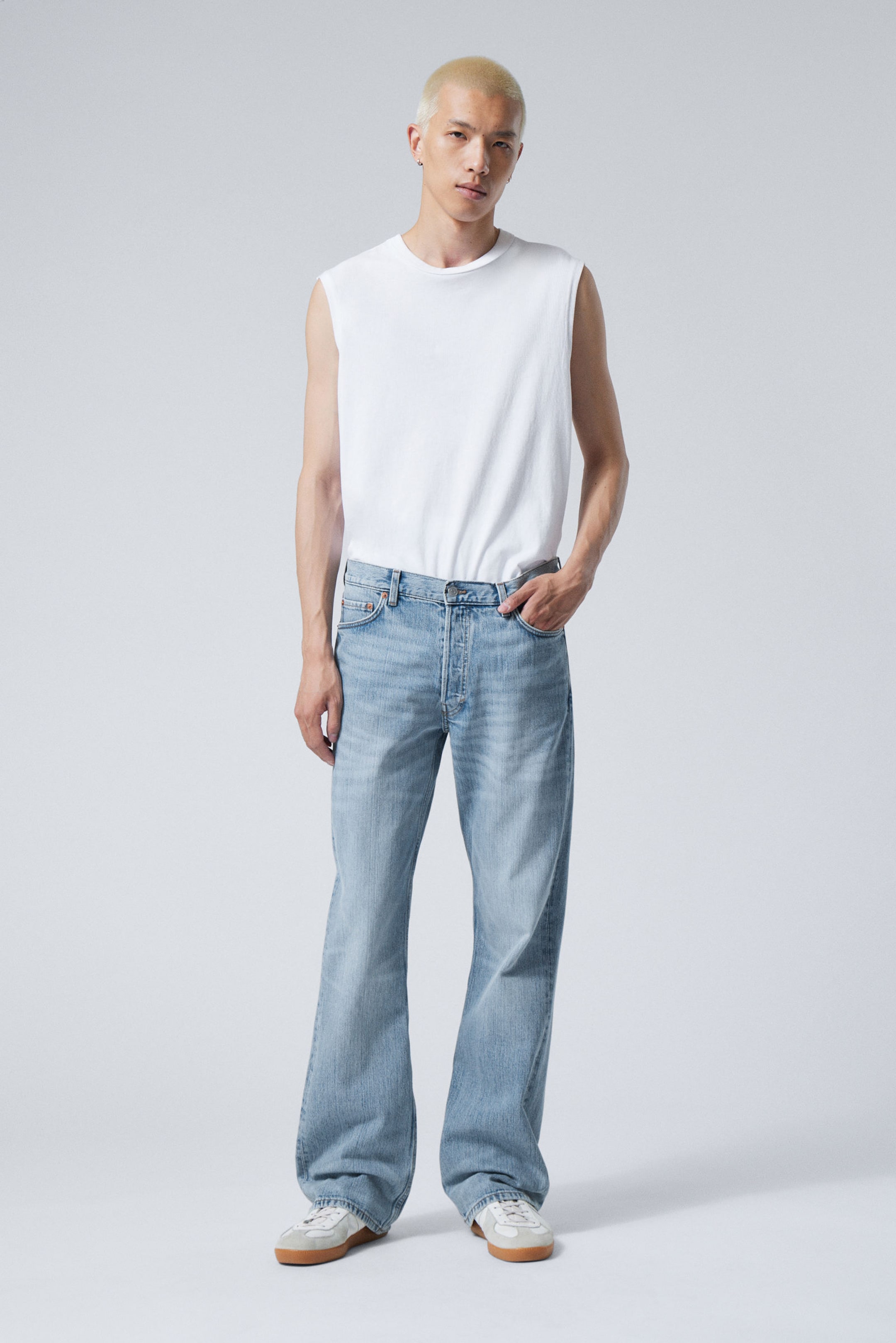 Aeon Blue - Motion Slim Bootcut Jeans - 0