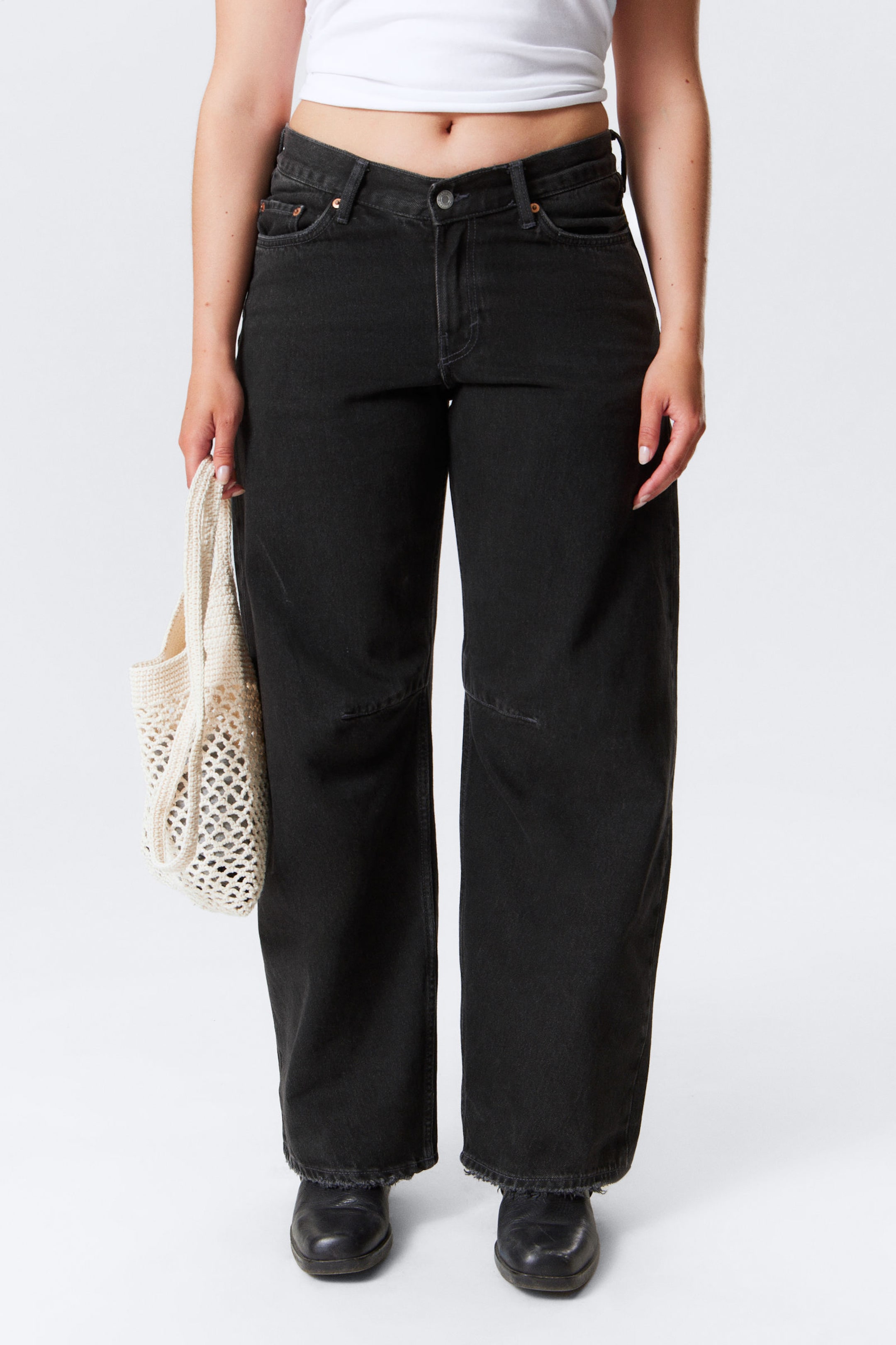 oblique low waist loose barrel leg jeans - Tuned Black