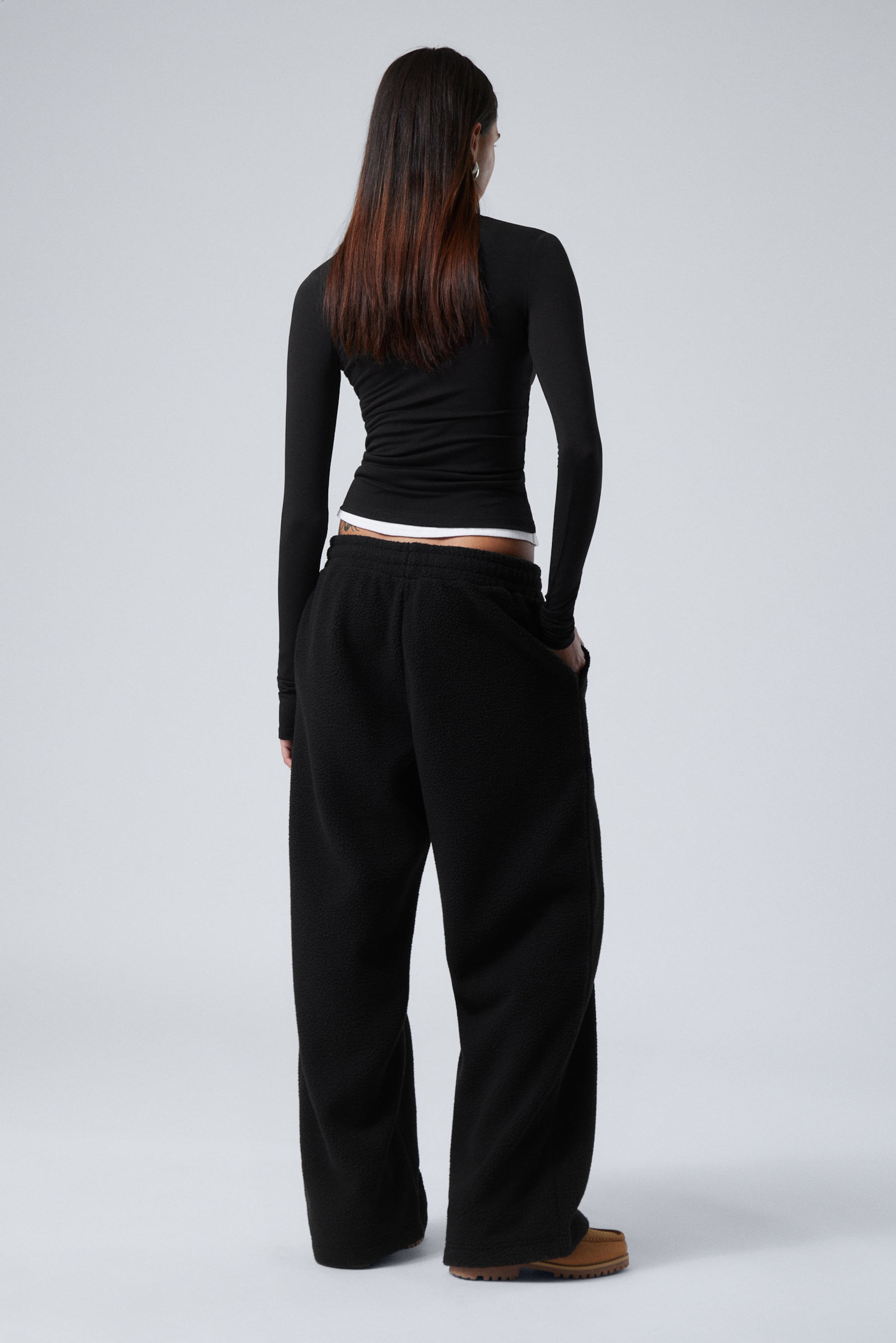 Black - Loose Fleece Trousers - 3