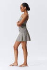 Weiß & Graubraun gestreift - Gerafftes Tube-Minikleid - 1