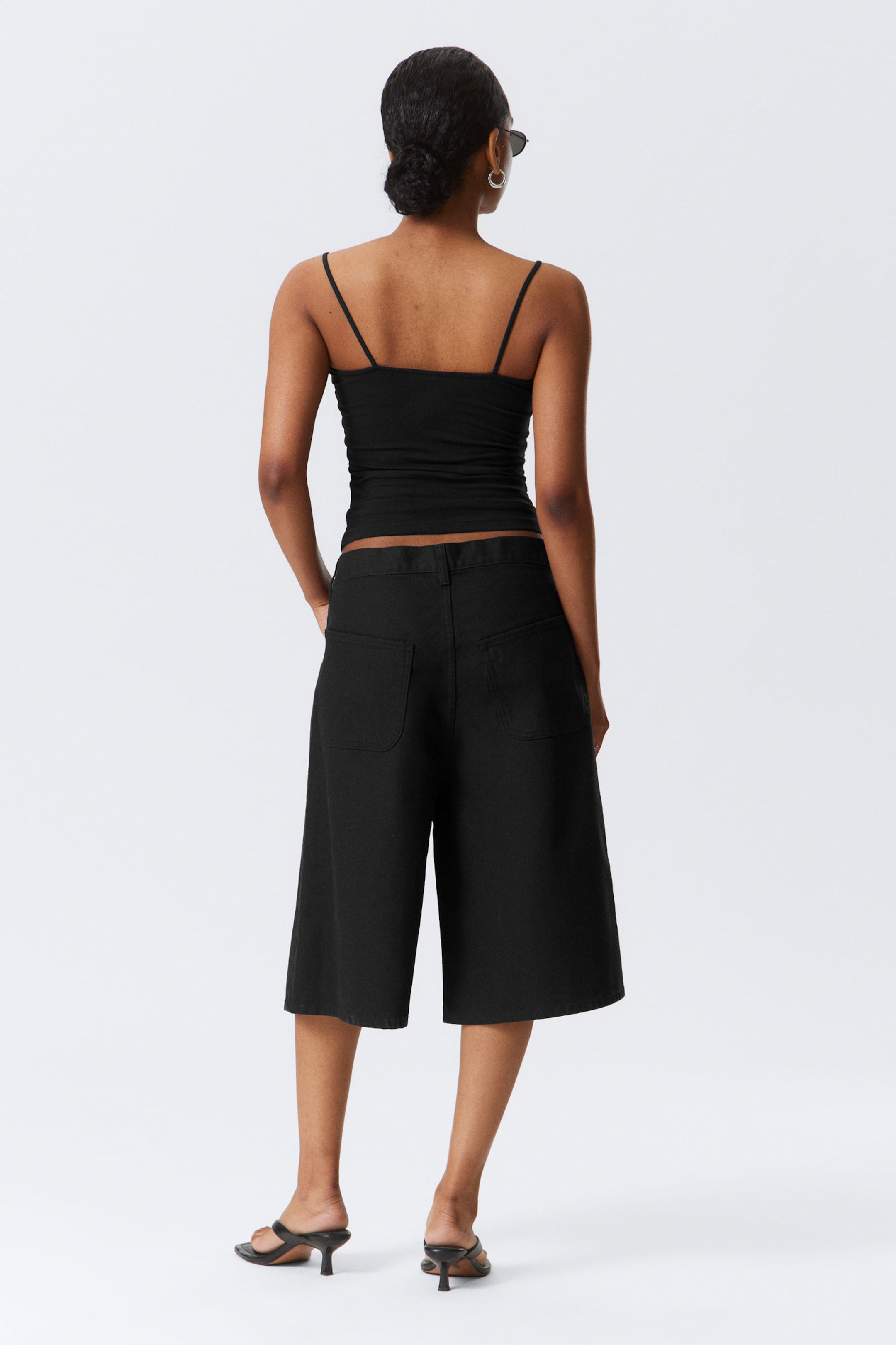 Black - Astro Loose Baggy Linen-Blend Shorts - 8