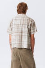 Distressed Checked Beige - Relaxed Graphic Short-Sleeved Resort Shirt - 3