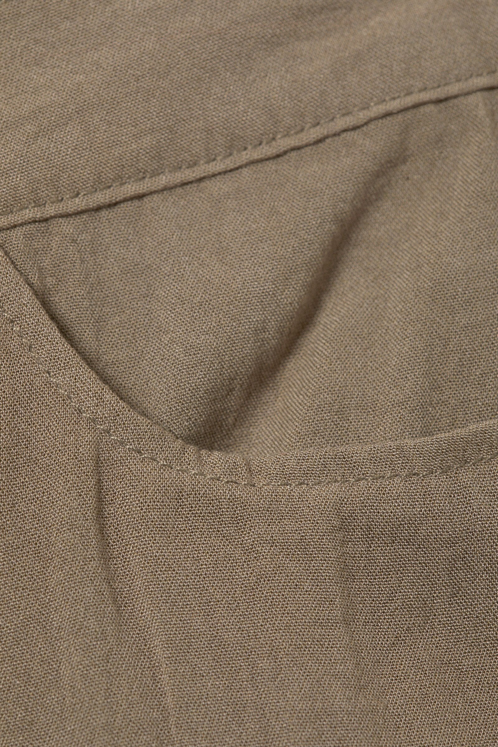 crinkle low waist loose fit trousers - Beige | Weekday WW crinkle low waist loose fit trousers - Beige | Weekday WW