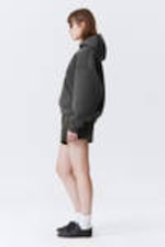 Dunkelgrau meliert - Scuba-Hoodie mit Oversize-Passform - 2