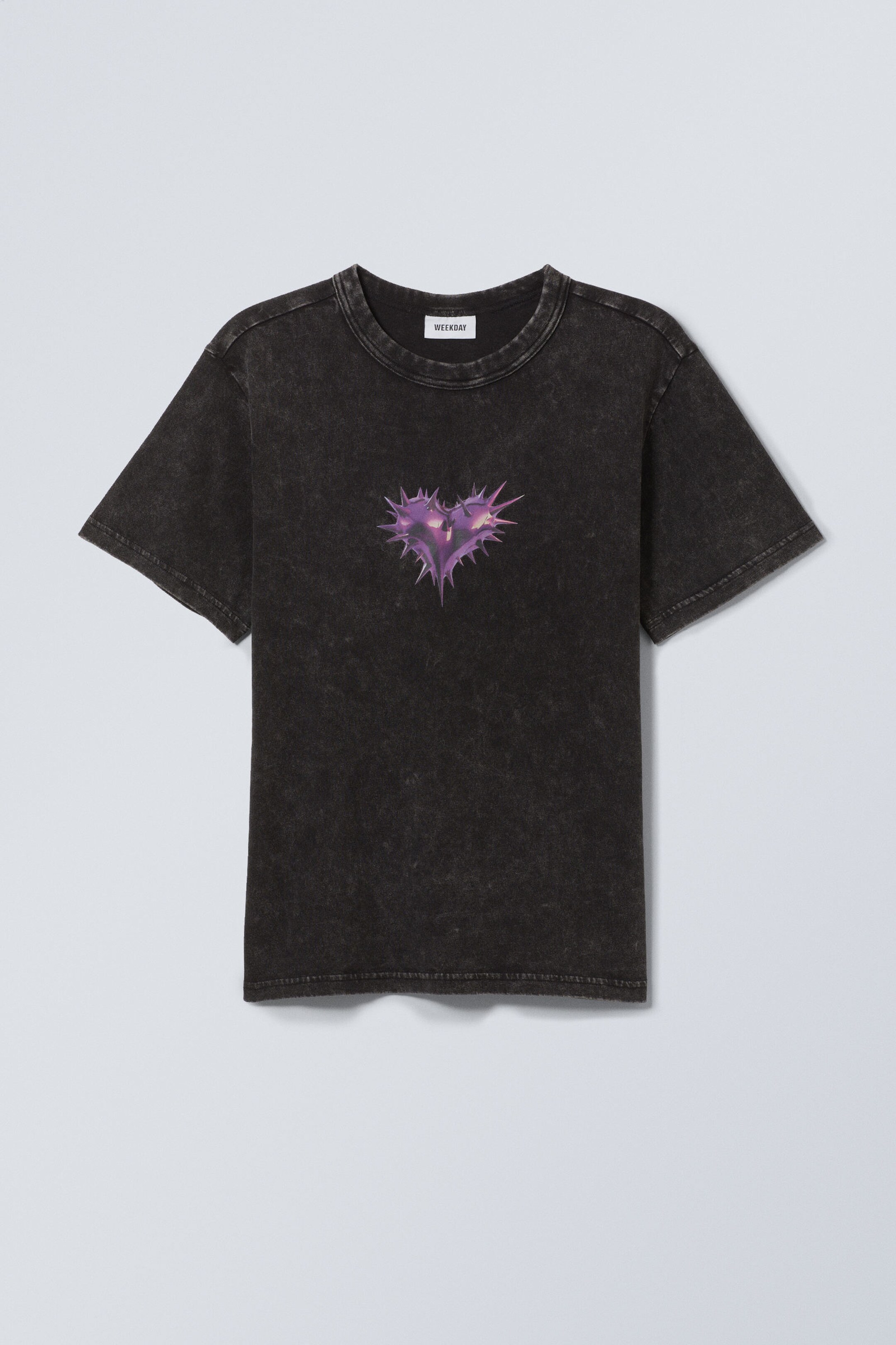 boxy lightweight graphic t shirt Washed Black Spiky Heart Weekday DK
