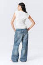Wit - Mouwloze top met kreukeffect - 3