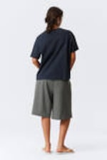 Marineblau - Relaxtes Boxy-T-Shirt aus Baumwolle - 2