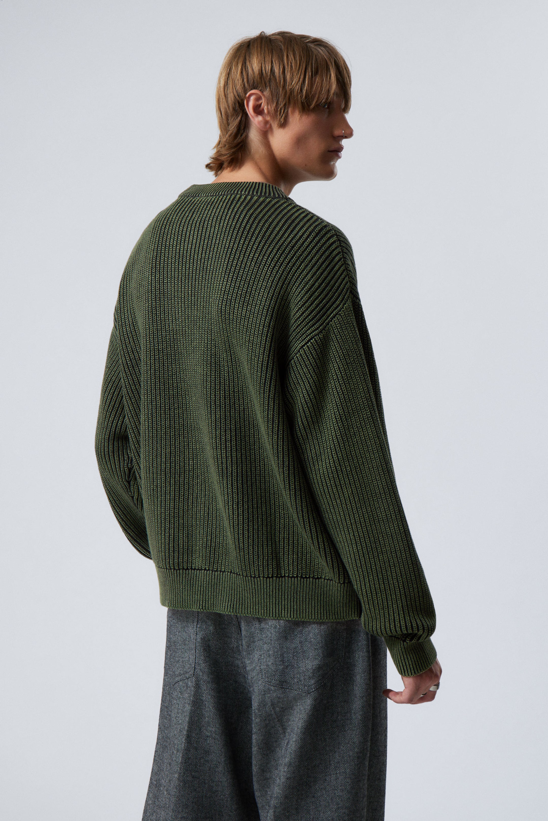 Medium Green - Regular Heavy Knit Sweater - 3