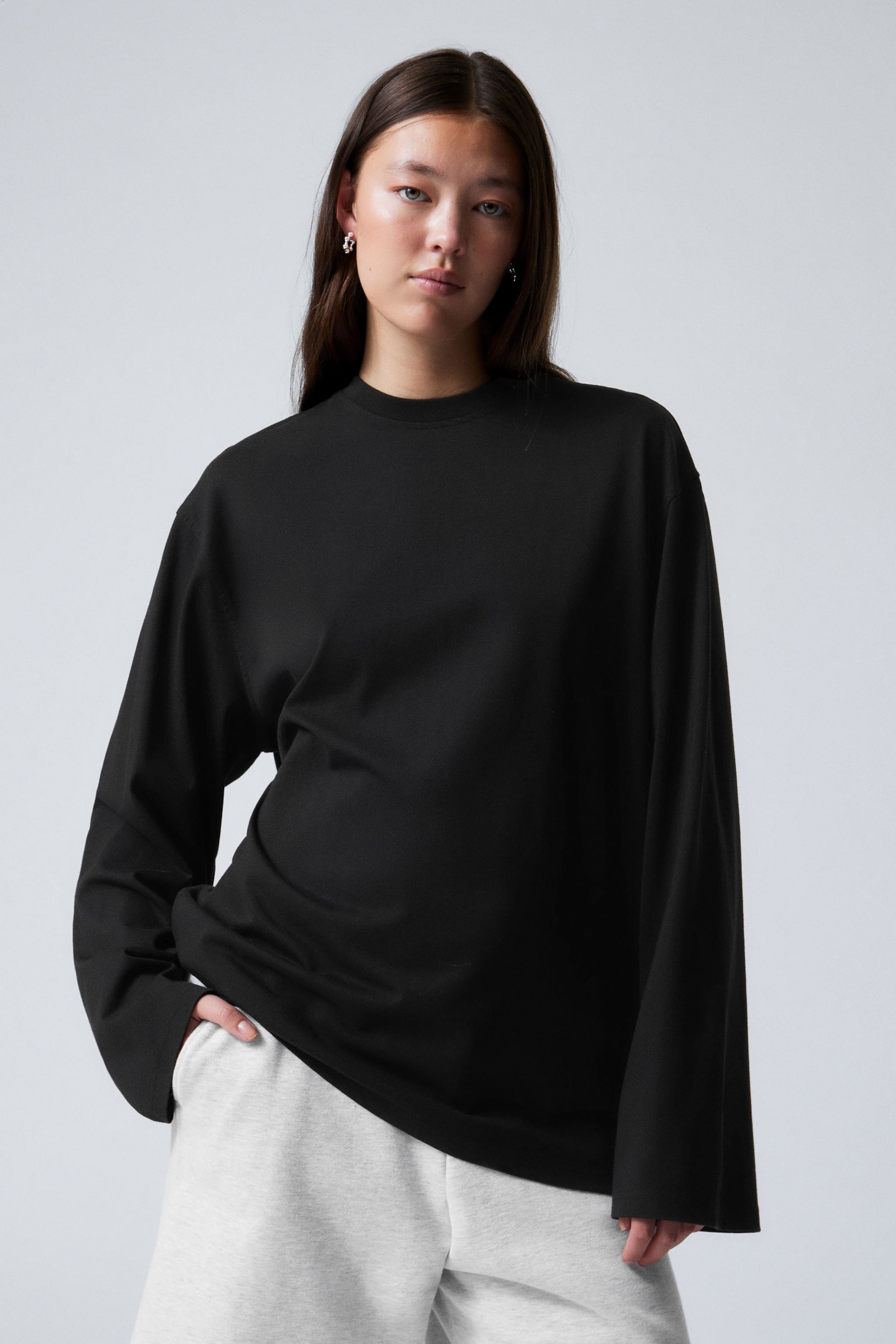 Black - Oversized Long Sleeve T-shirt - 0