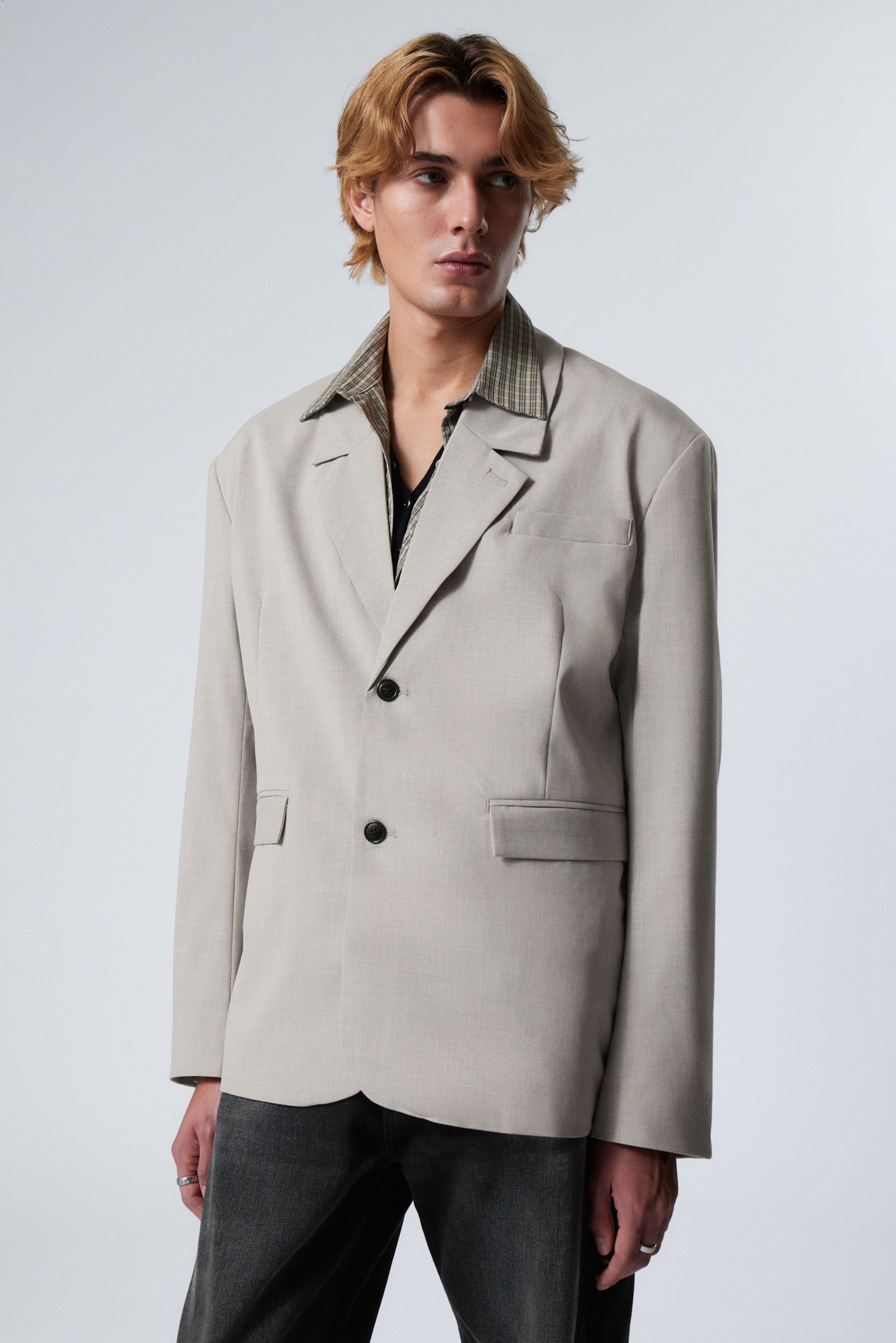 Zacht lichtbeige - Oversized blazer met enkele rij knopen - 1