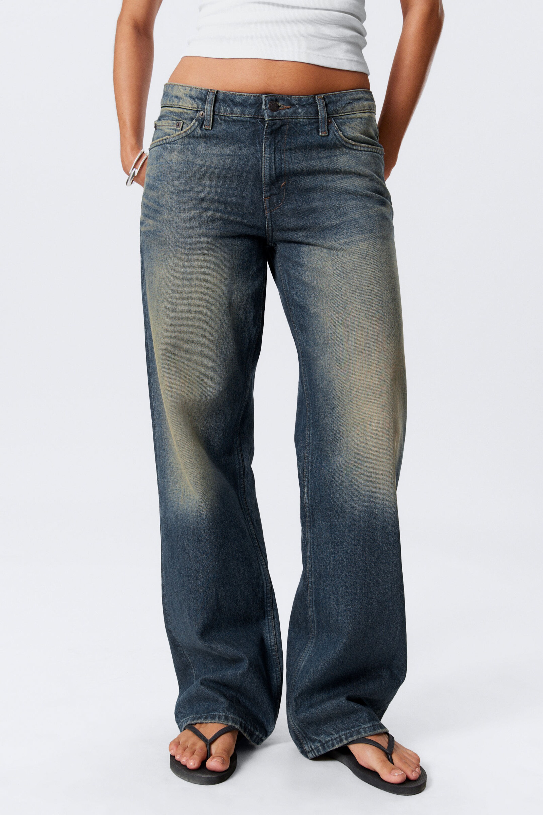 #2E3036 - Ample Low Rise Loose Wide Leg Jeans - 2