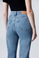 90s Blue - Medium Blue - Rowe Super High Waisted Regular Straight Leg Jeans - 4