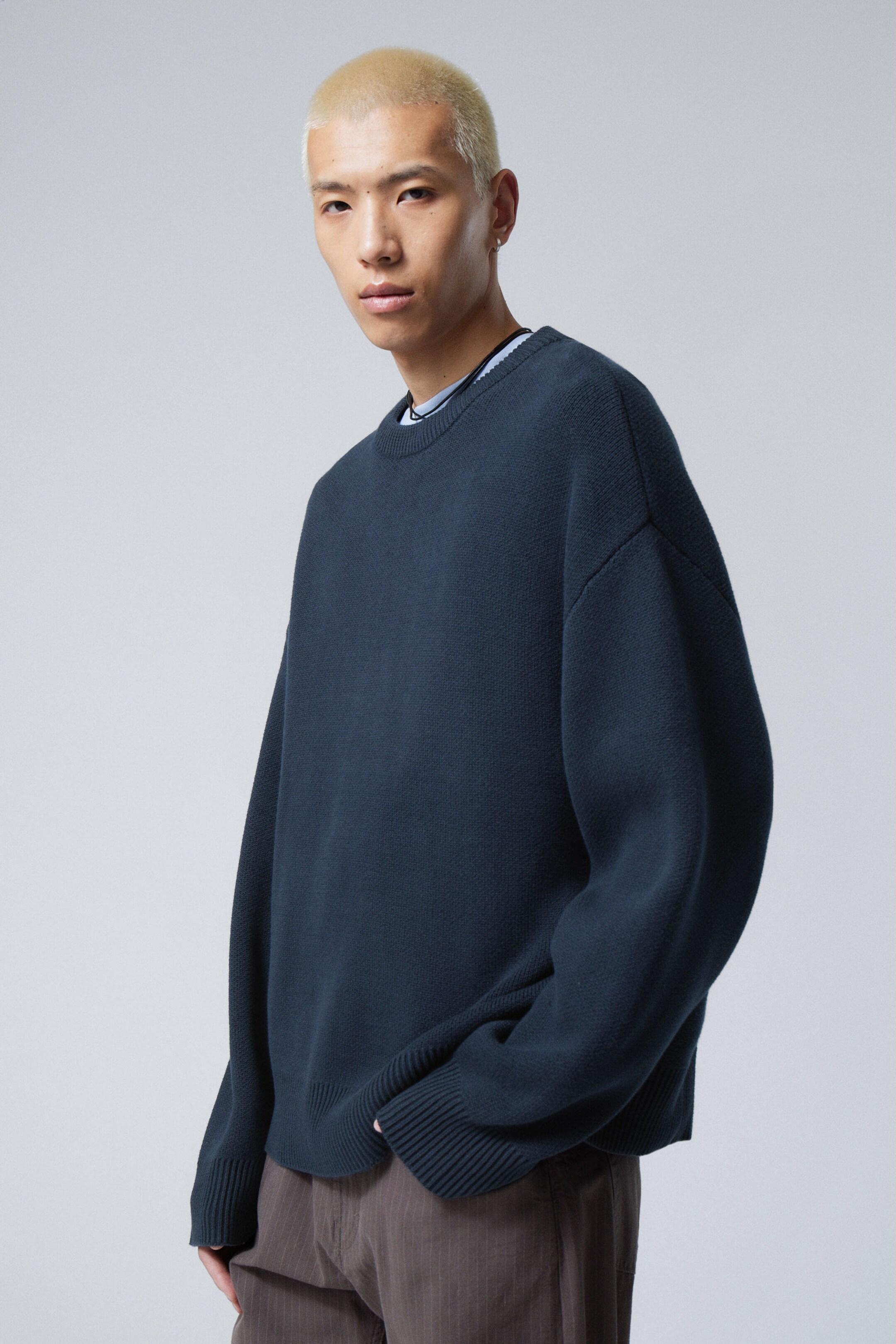 Midnight blue sweater best sale