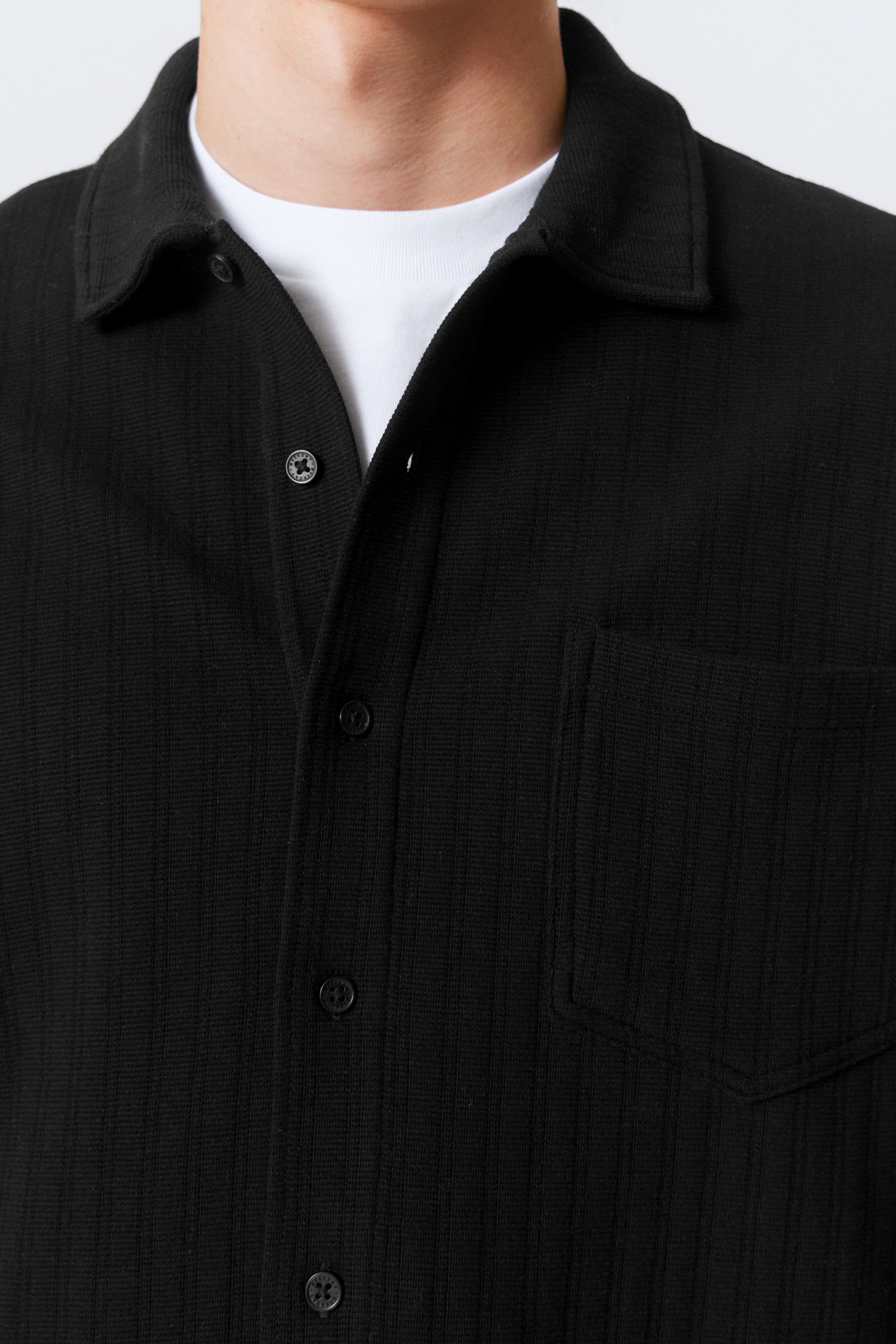 Black - Knitted Short-Sleeved Button-Up Shirt - 2